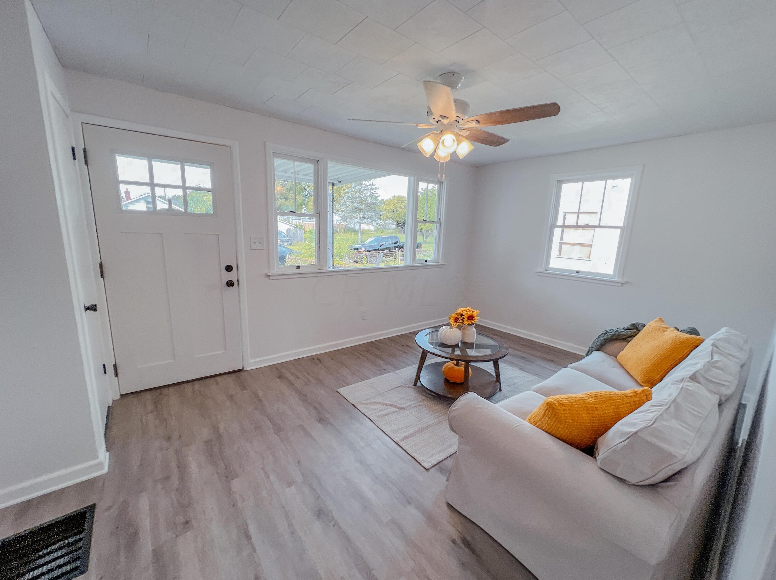 2265 Homewood Ave, Columbus OH 43223-1728 exterior