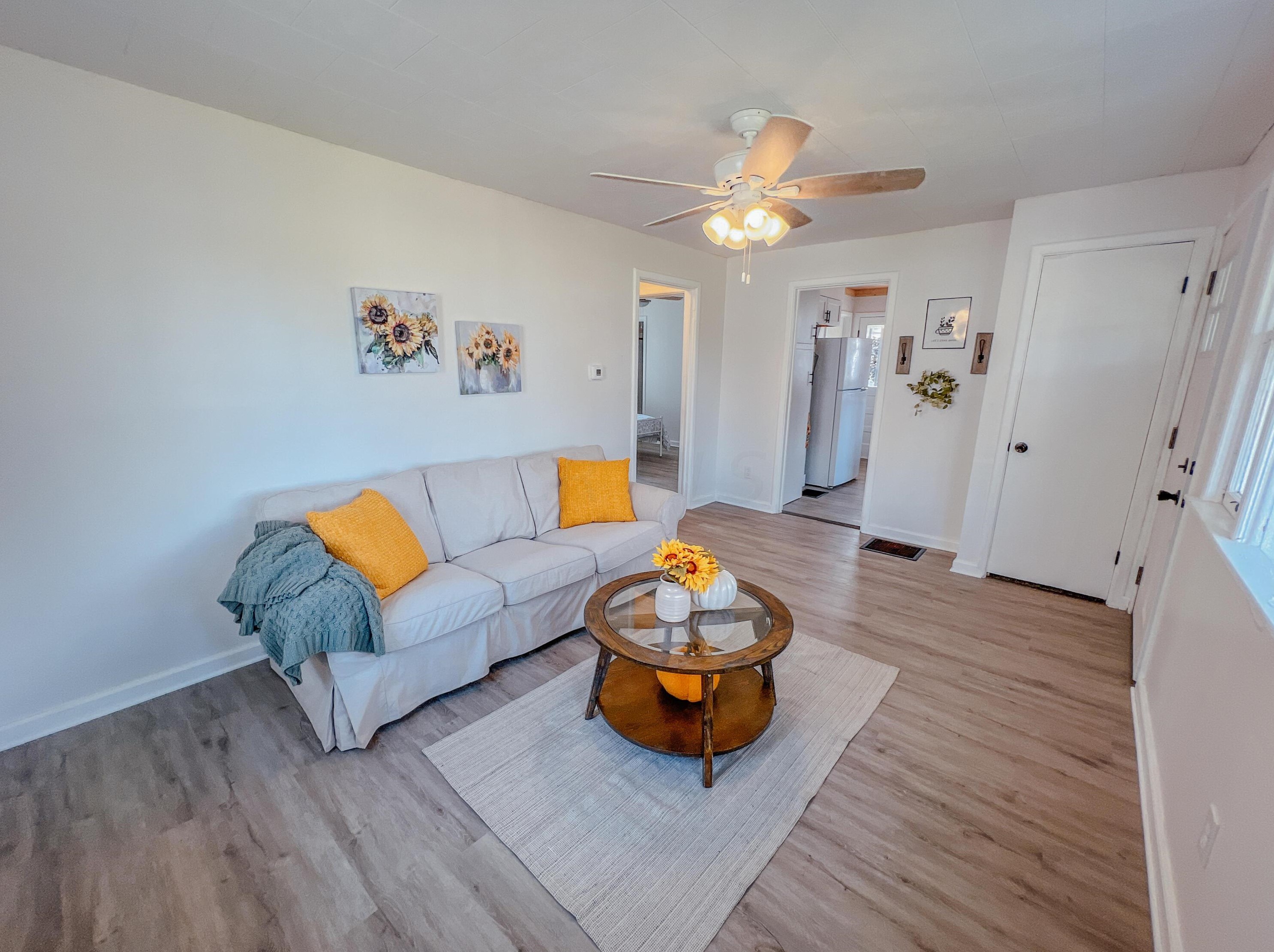 2265 Homewood Ave, Columbus OH 43223-1728 exterior