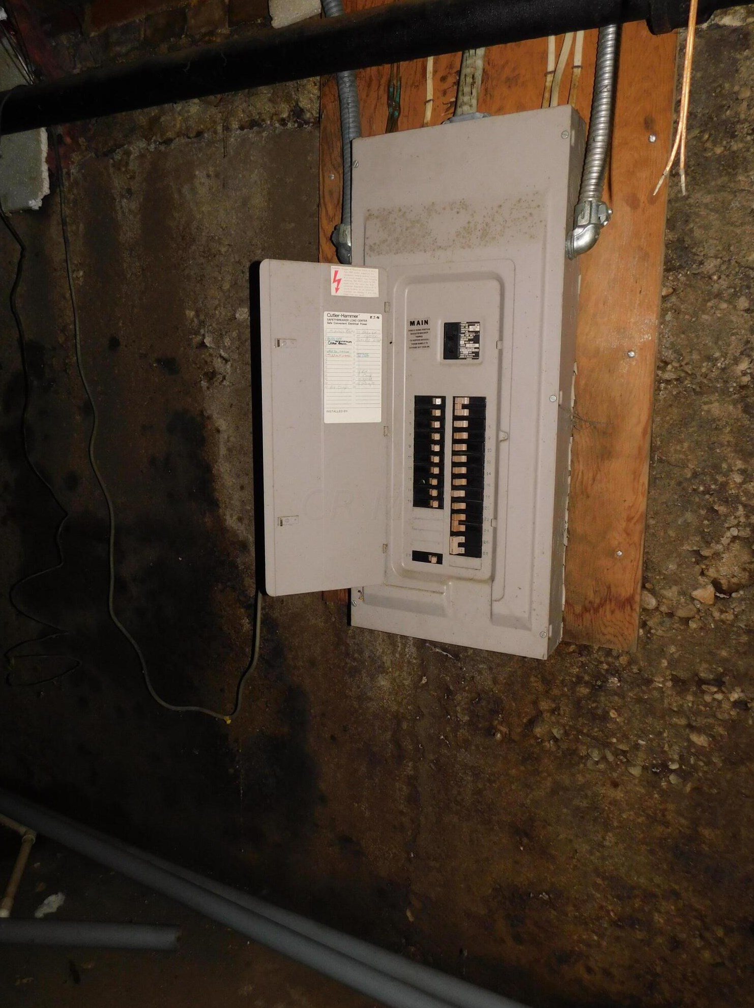 439 Maple St, Lancaster OH 43130-3127 exterior