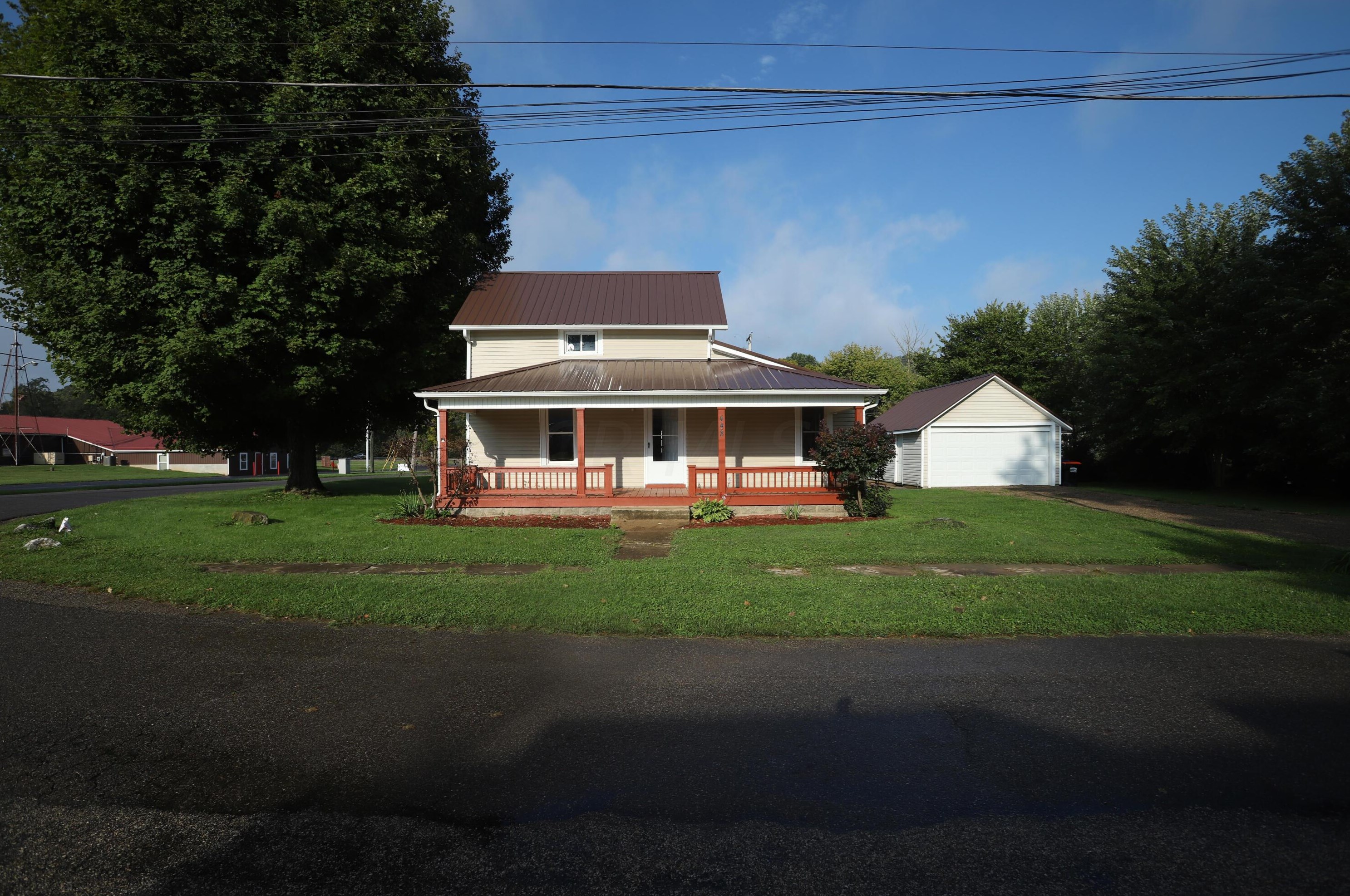 448 Sugar St, Saint Louisville, OH 43071-9607