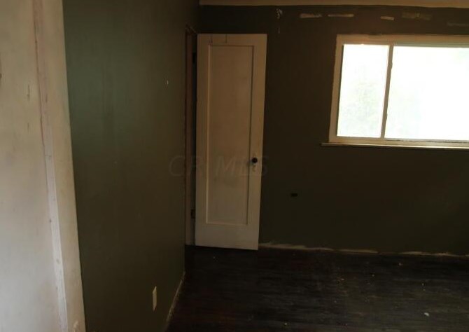 664 Rhoads Ave, Columbus OH  43205-2530 exterior