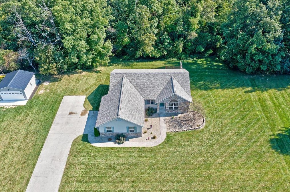 103 Sycamore Way, Thornville, OH 43076-8001