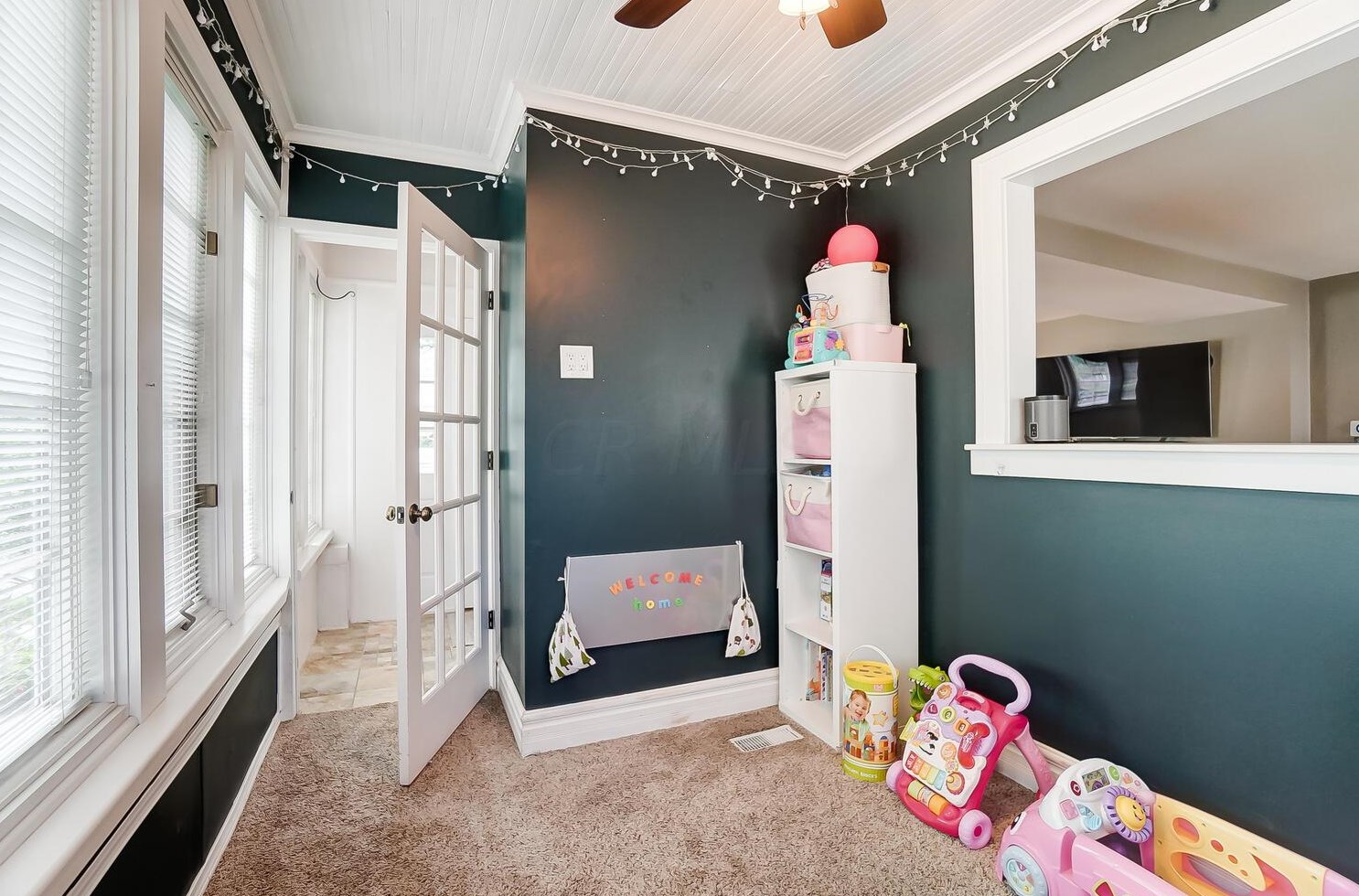 54 Gdn Rd, Columbus OH 43214-2236 exterior