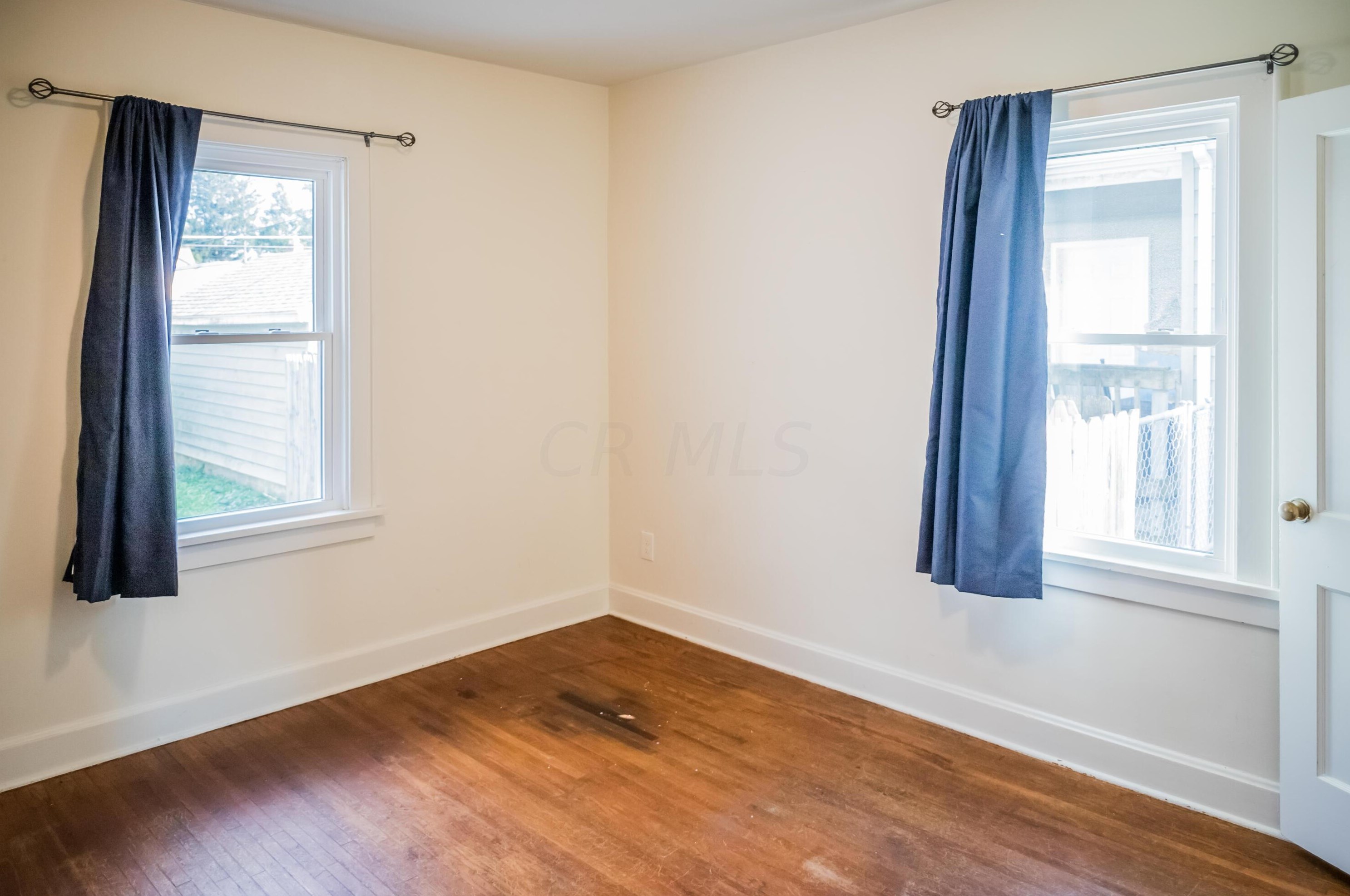 680 Racine Ave, Columbus OH 43204-2963 exterior