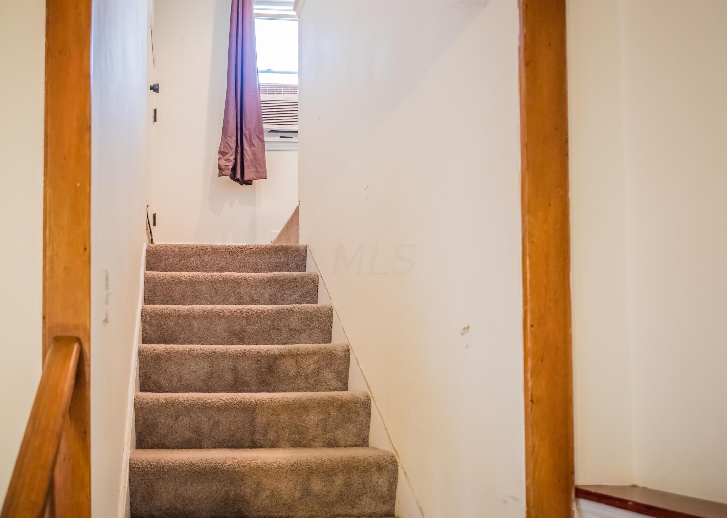 680 Racine Ave, Columbus OH 43204-2963 exterior