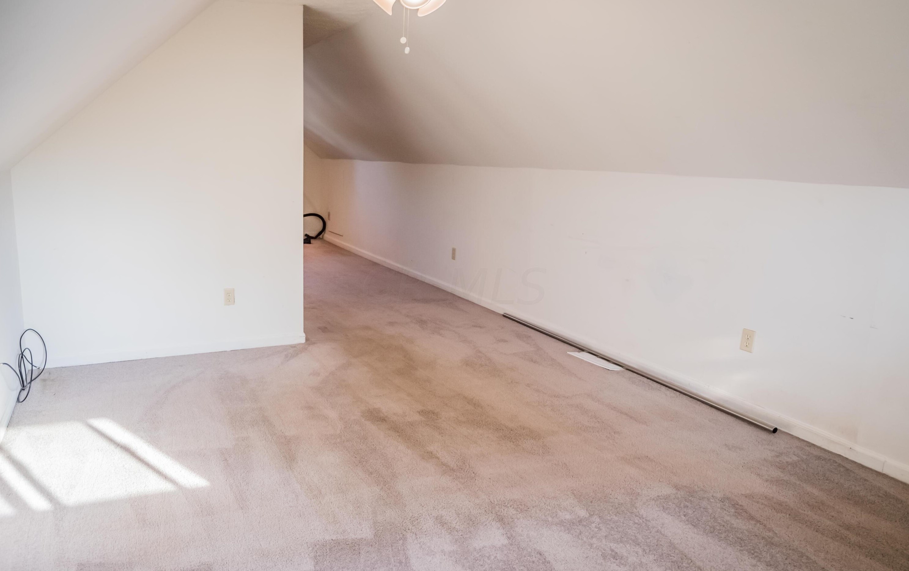 680 Racine Ave, Columbus OH 43204-2963 exterior