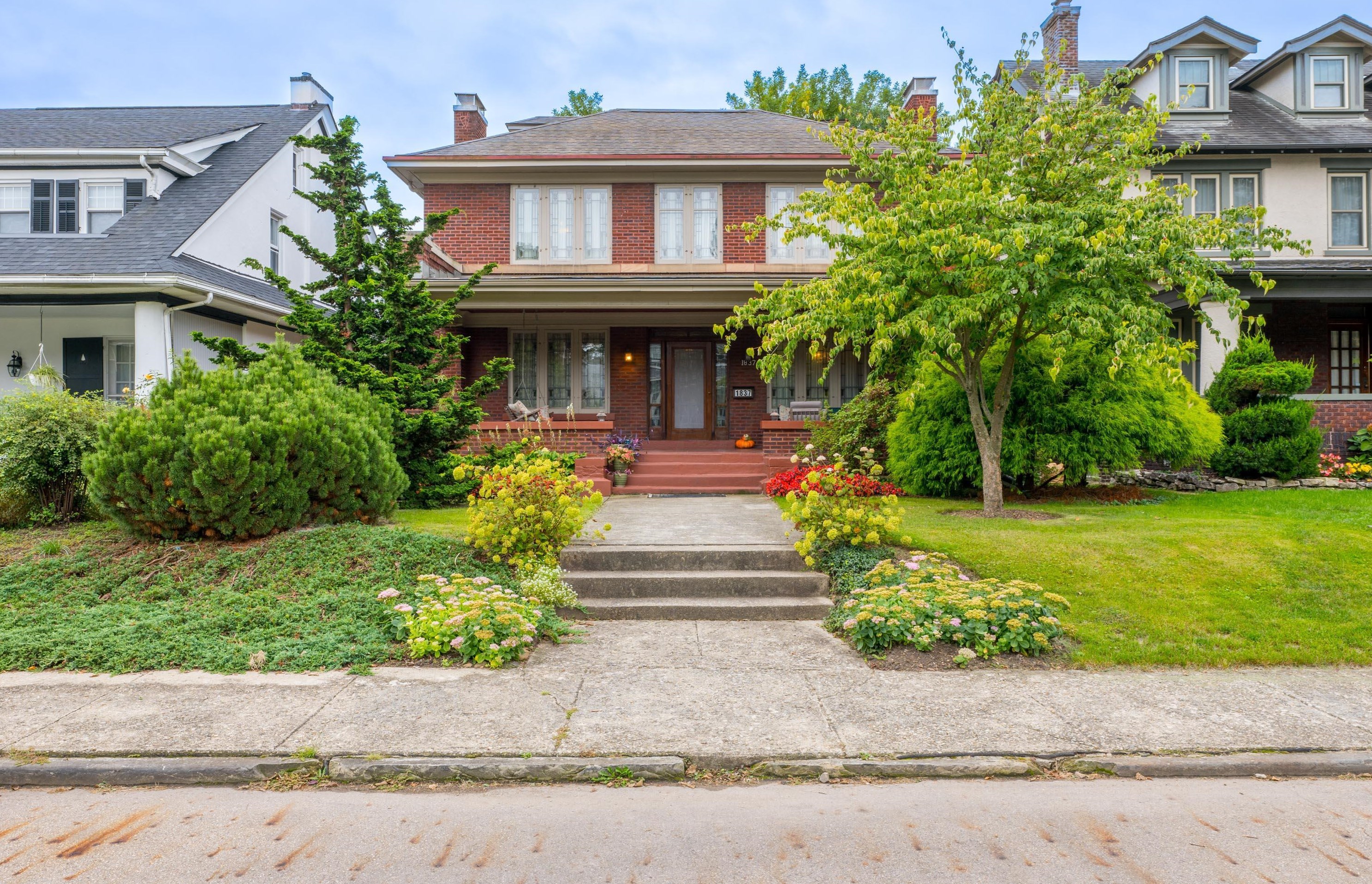 1837 Franklin Ave, Columbus, OH 43205-2254