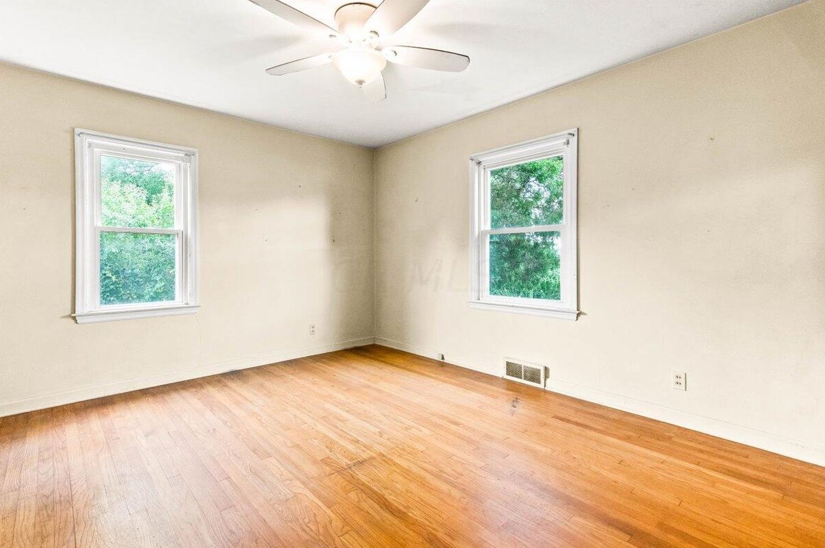 2910 Boving Rd, Lancaster OH 43130-4558 exterior