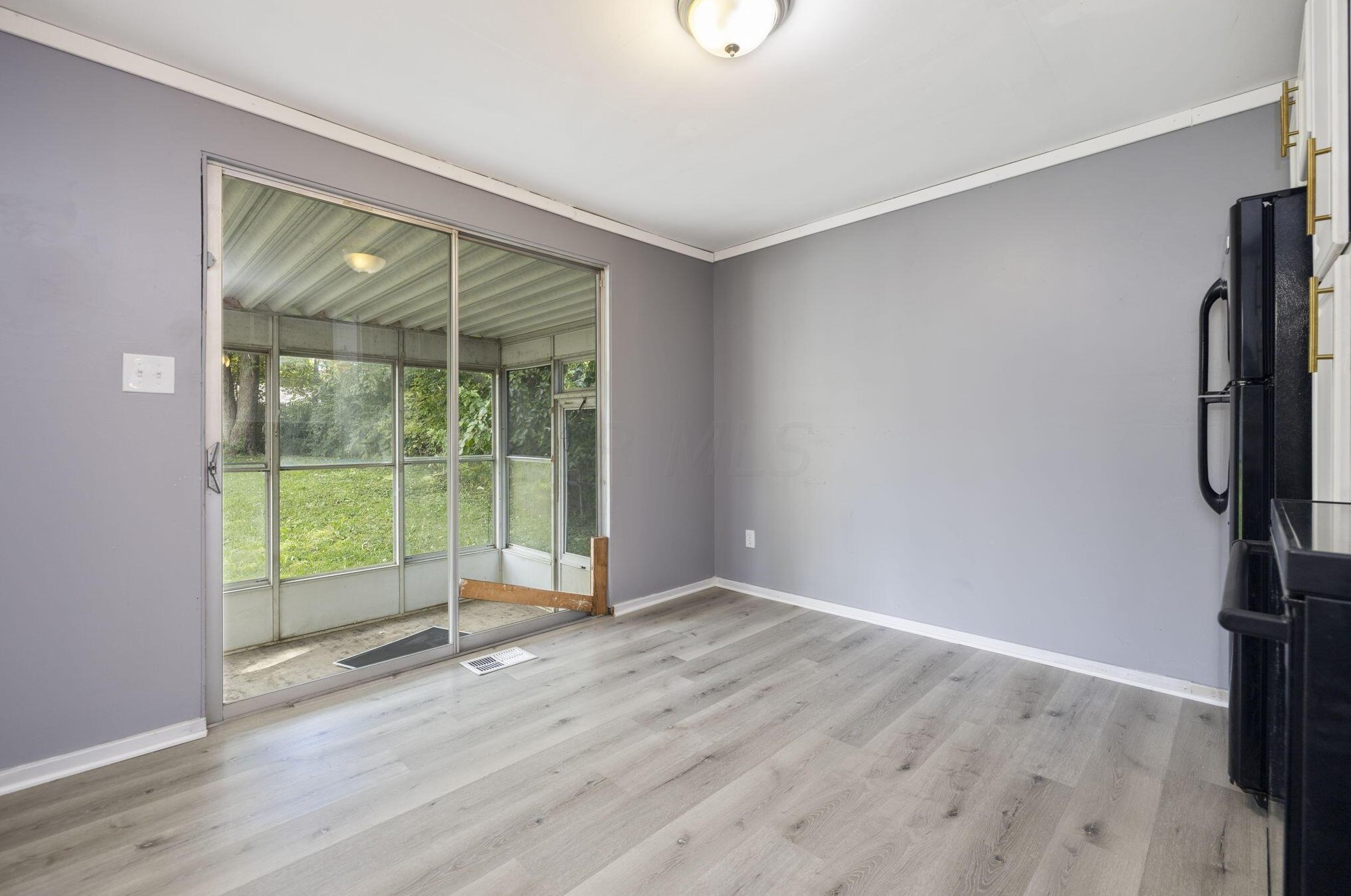 1670 Holw Run Dr, Columbus OH 43223-3413 exterior