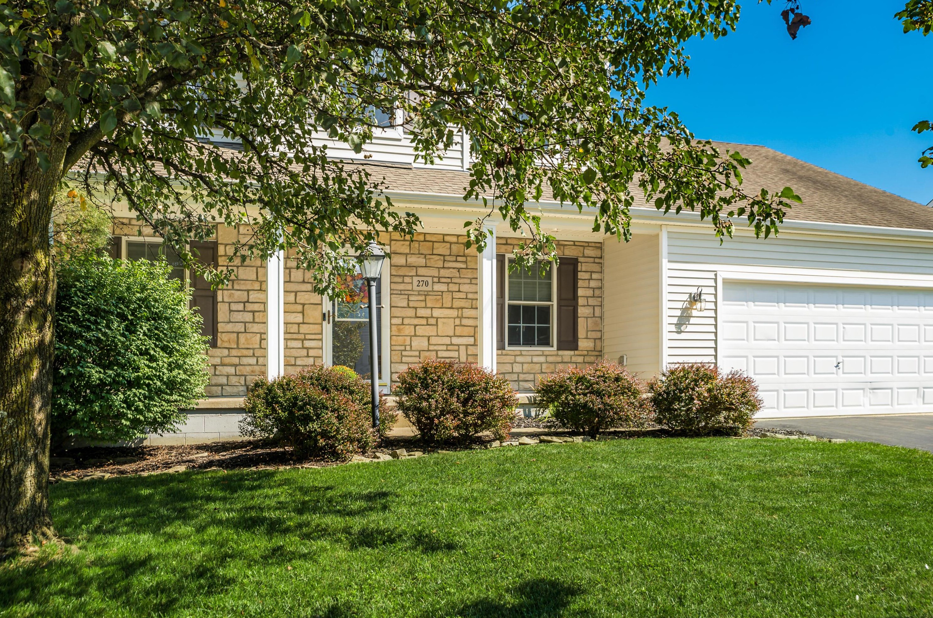 270 Linden Cir, Pickerington, OH 43147-7943