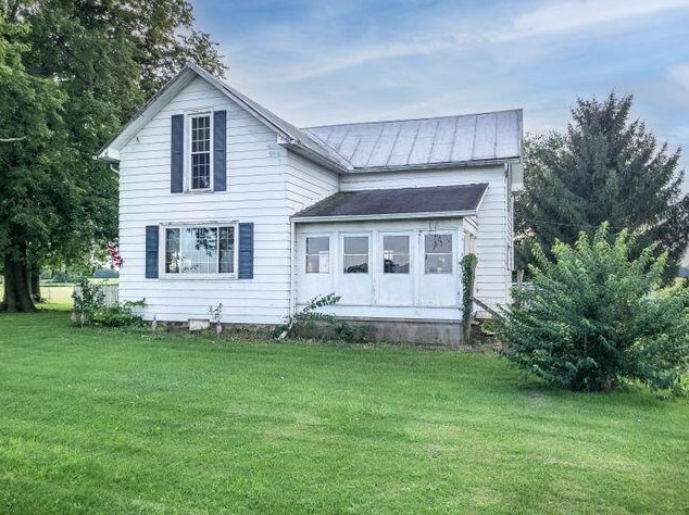 2746 Dialton Rd, Saint Paris, OH 43072-9423