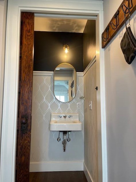 241 Gdn Rd, Columbus OH 43224-1010 exterior