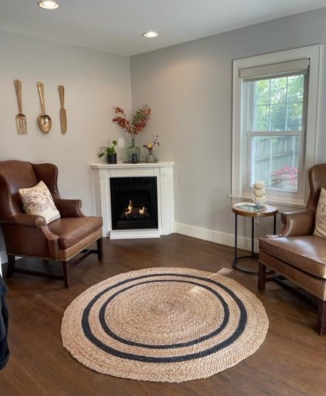 241 Gdn Rd, Columbus OH 43224-1010 exterior