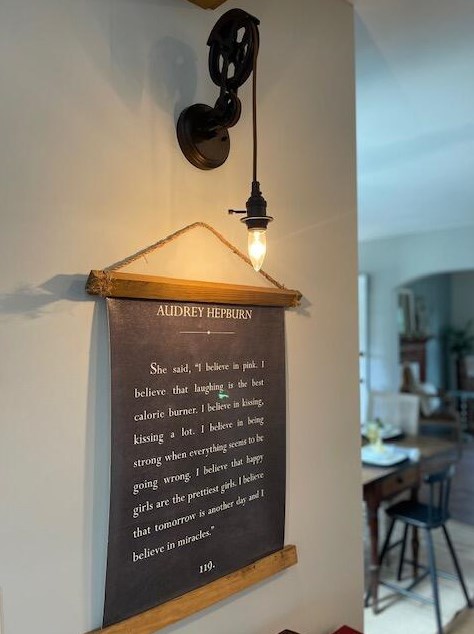 241 Gdn Rd, Columbus OH 43224-1010 exterior