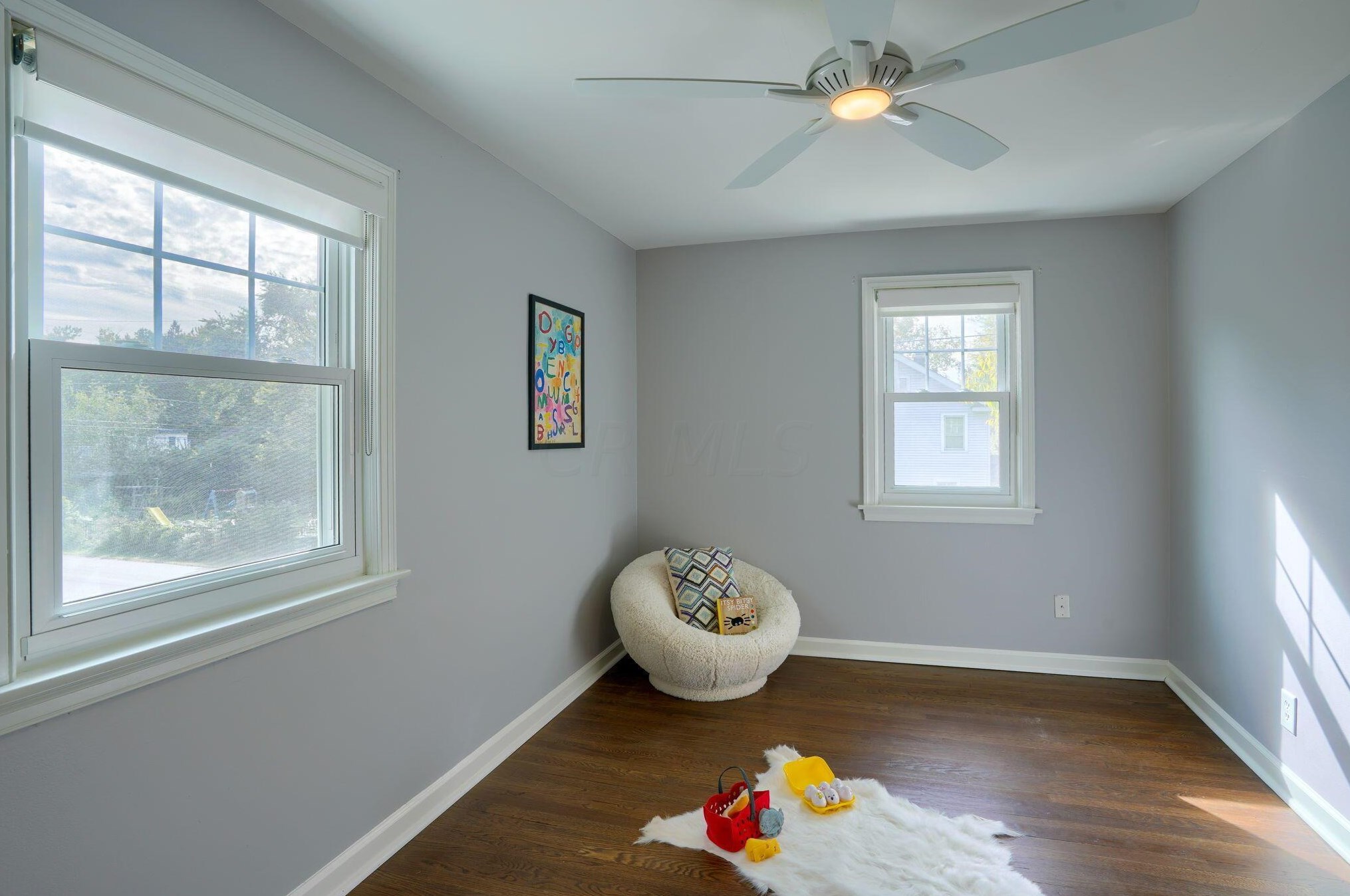 241 Gdn Rd, Columbus OH 43224-1010 exterior