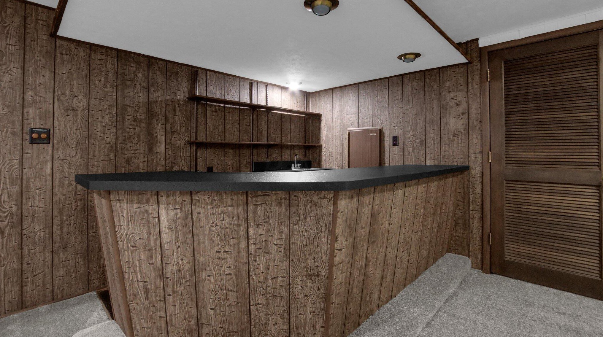 5611 Chowning Way, Columbus OH 43213-1479 exterior