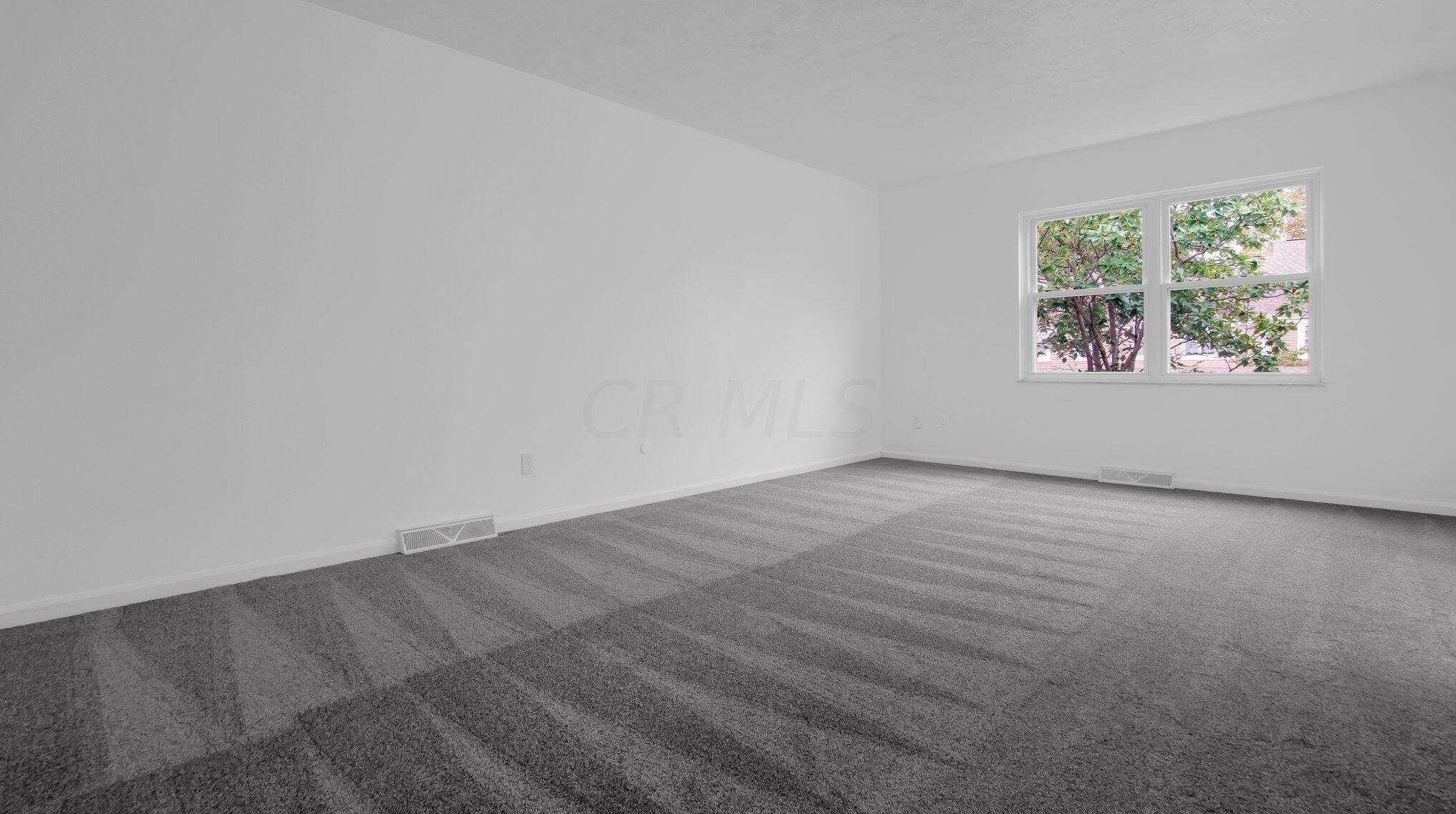 5611 Chowning Way, Columbus OH 43213-1479 exterior