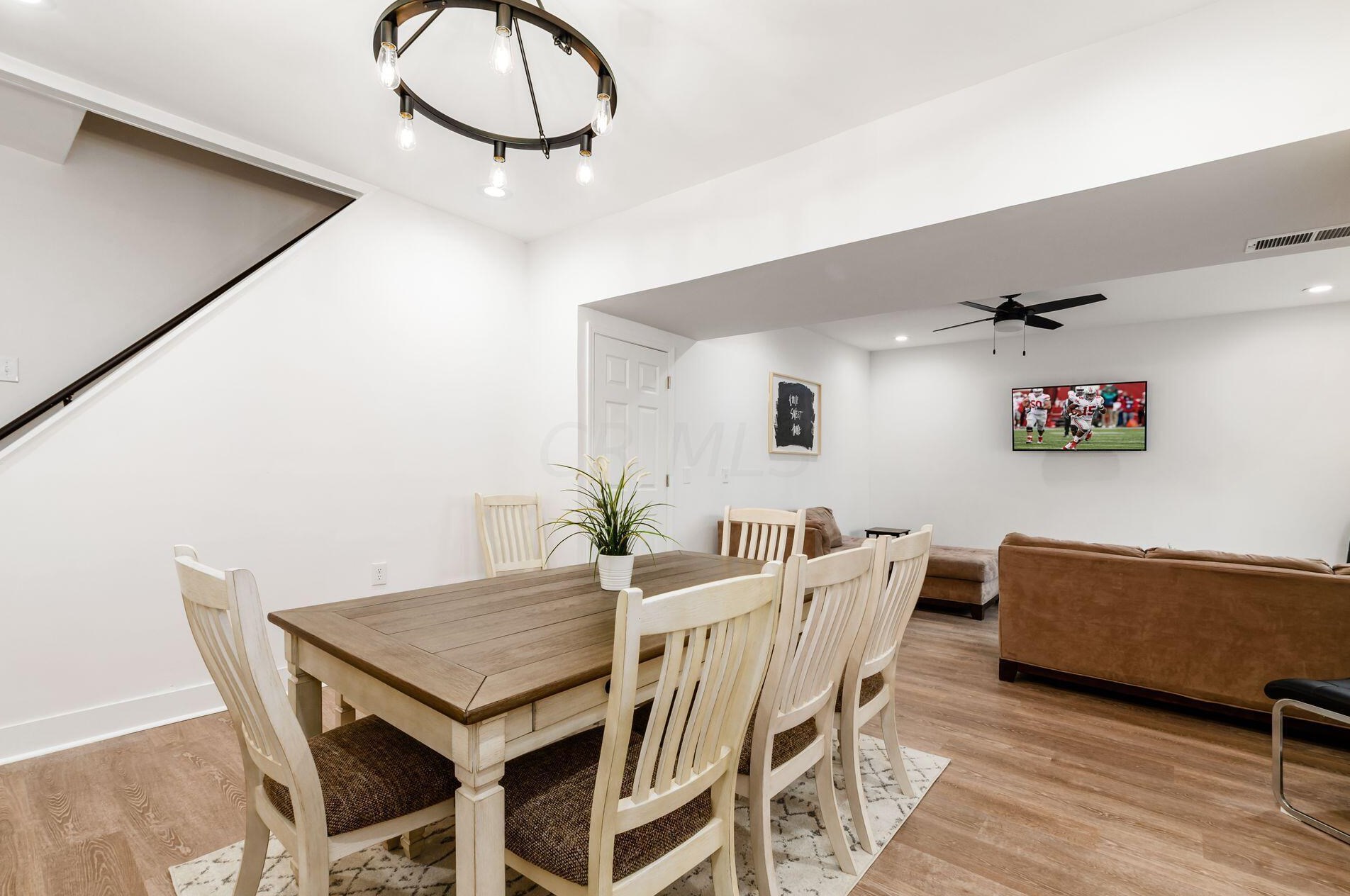 493 2nd Ave, Columbus OH  43201-3655 exterior