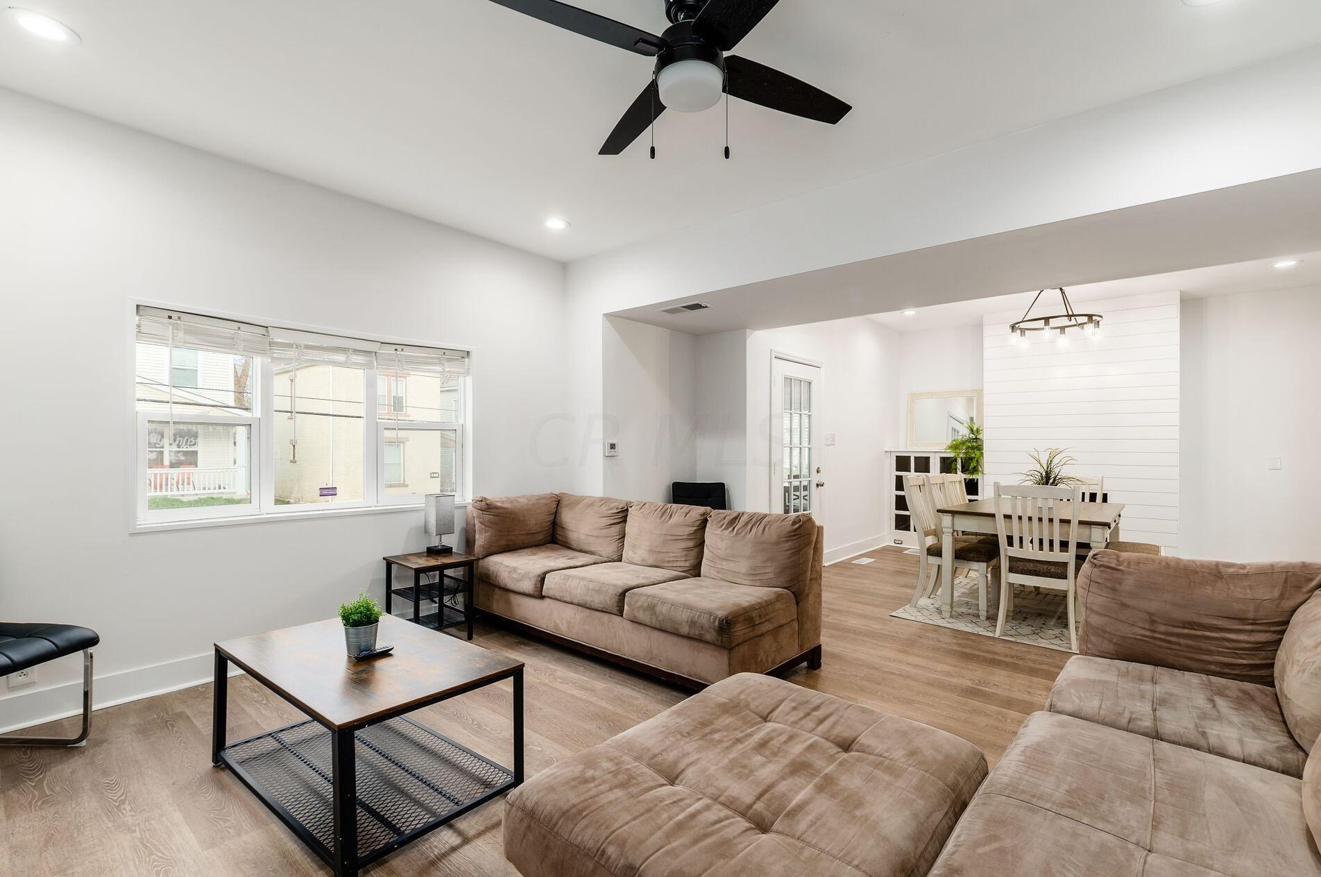 493 2nd Ave, Columbus OH  43201-3655 exterior