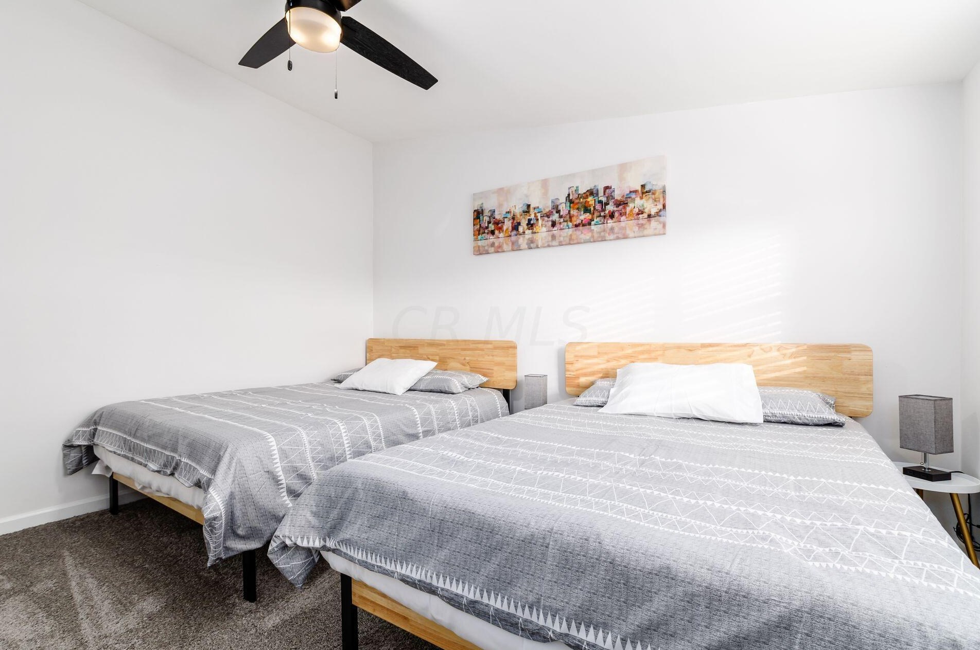 493 2nd Ave, Columbus OH  43201-3655 exterior