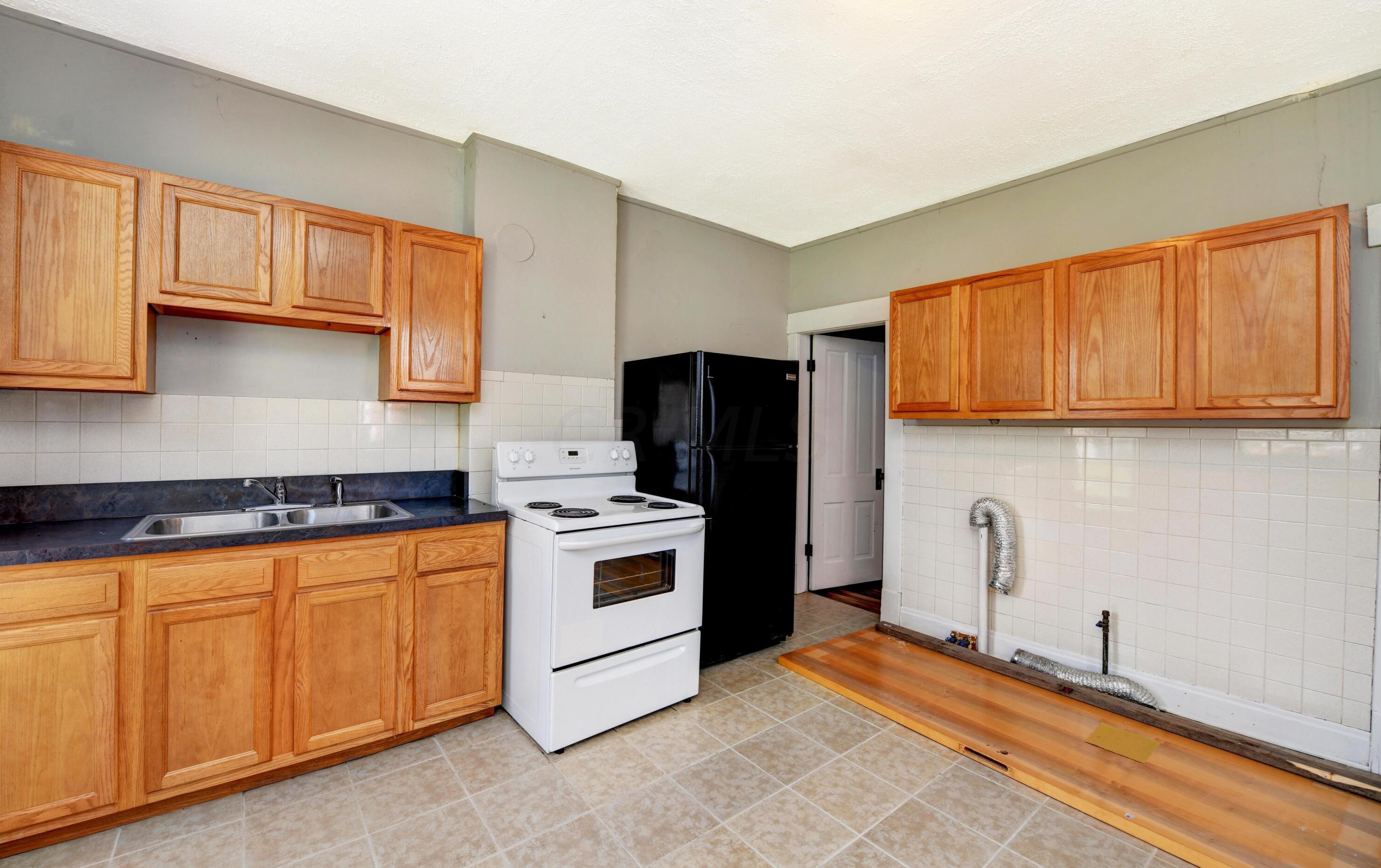 1174 Wager St, Columbus OH 43206-1448 exterior