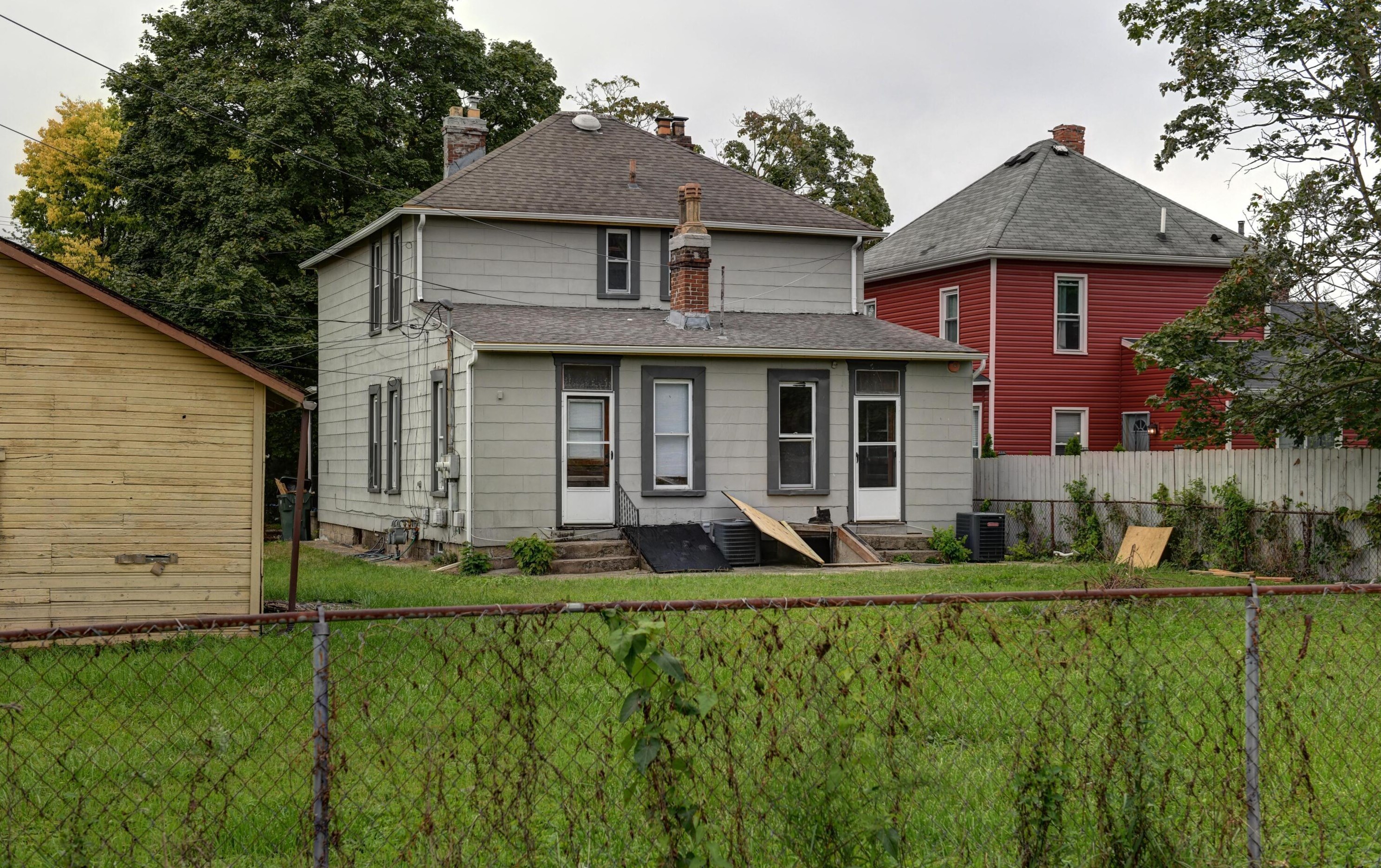 1174 Wager St, Columbus OH 43206-1448 exterior