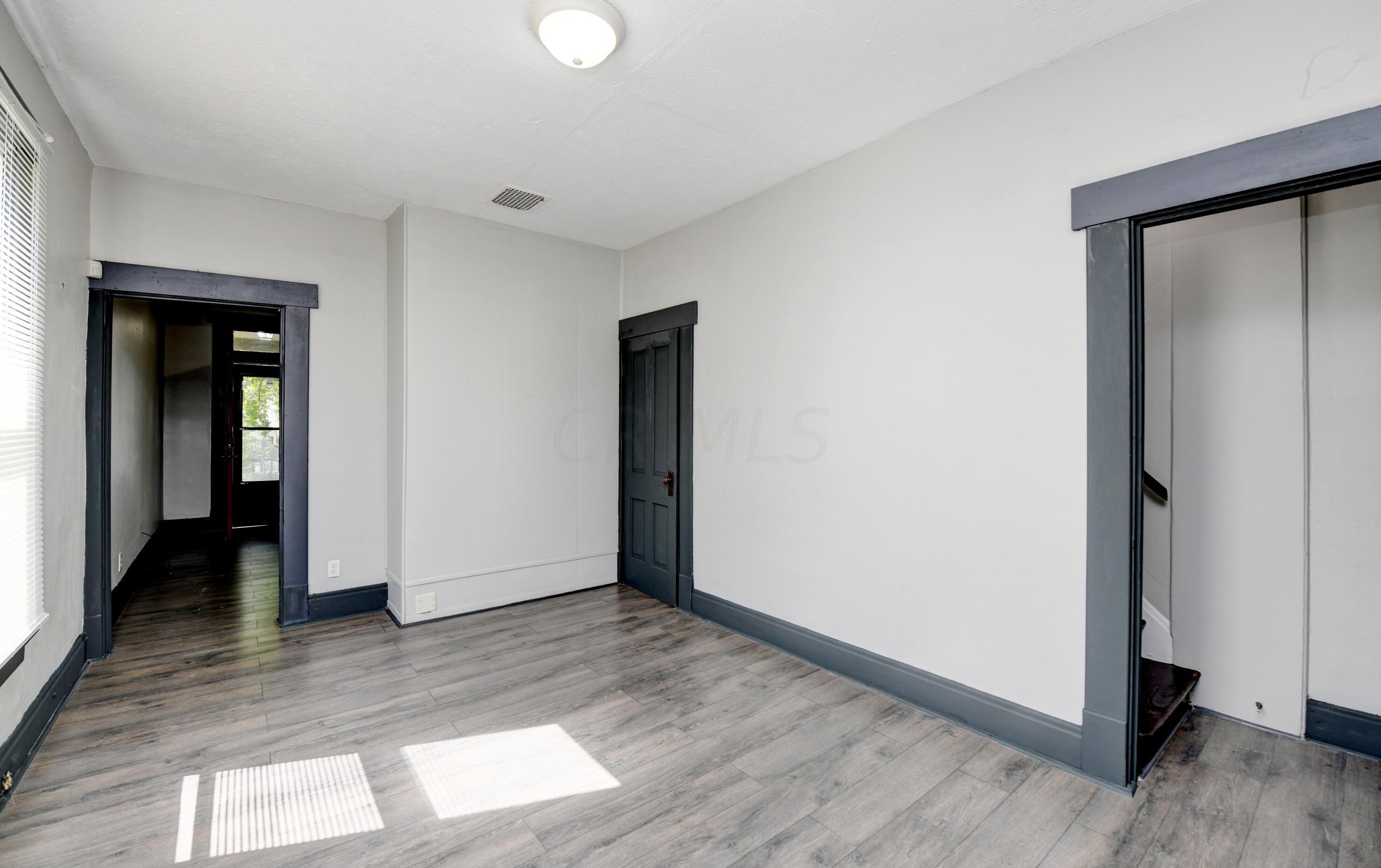 1174 Wager St, Columbus OH 43206-1448 exterior