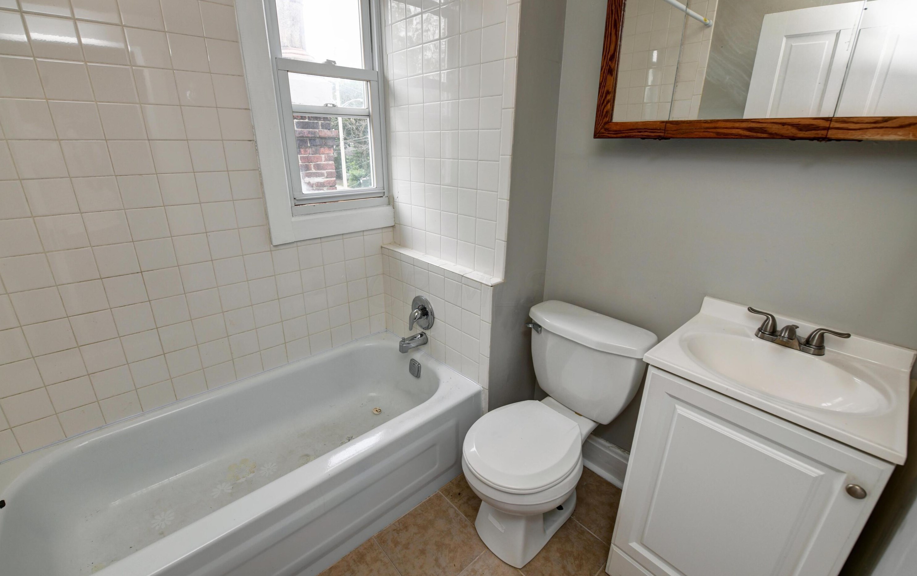 1174 Wager St, Columbus OH 43206-1448 exterior