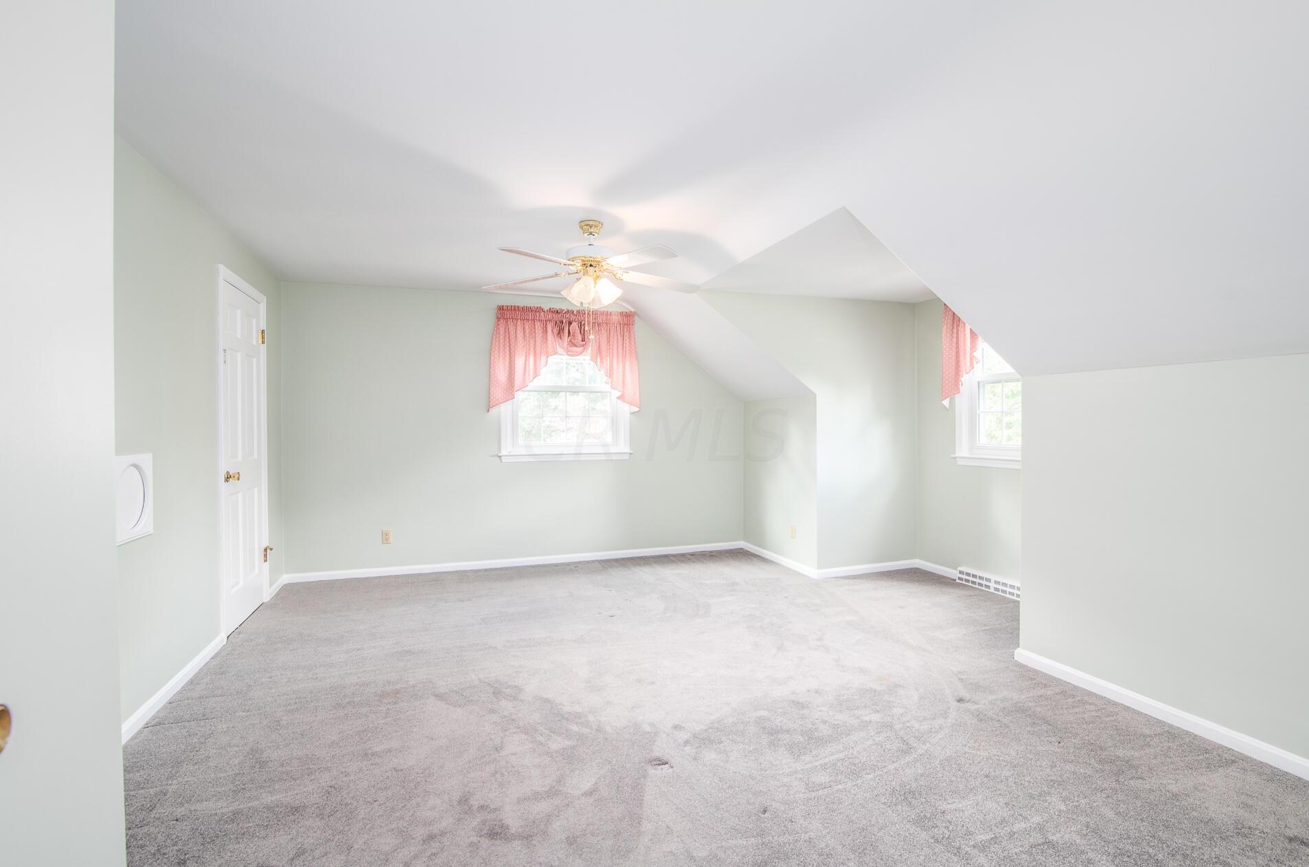 1133 Springbrook Dr, Mansfield OH 44906-3544 exterior