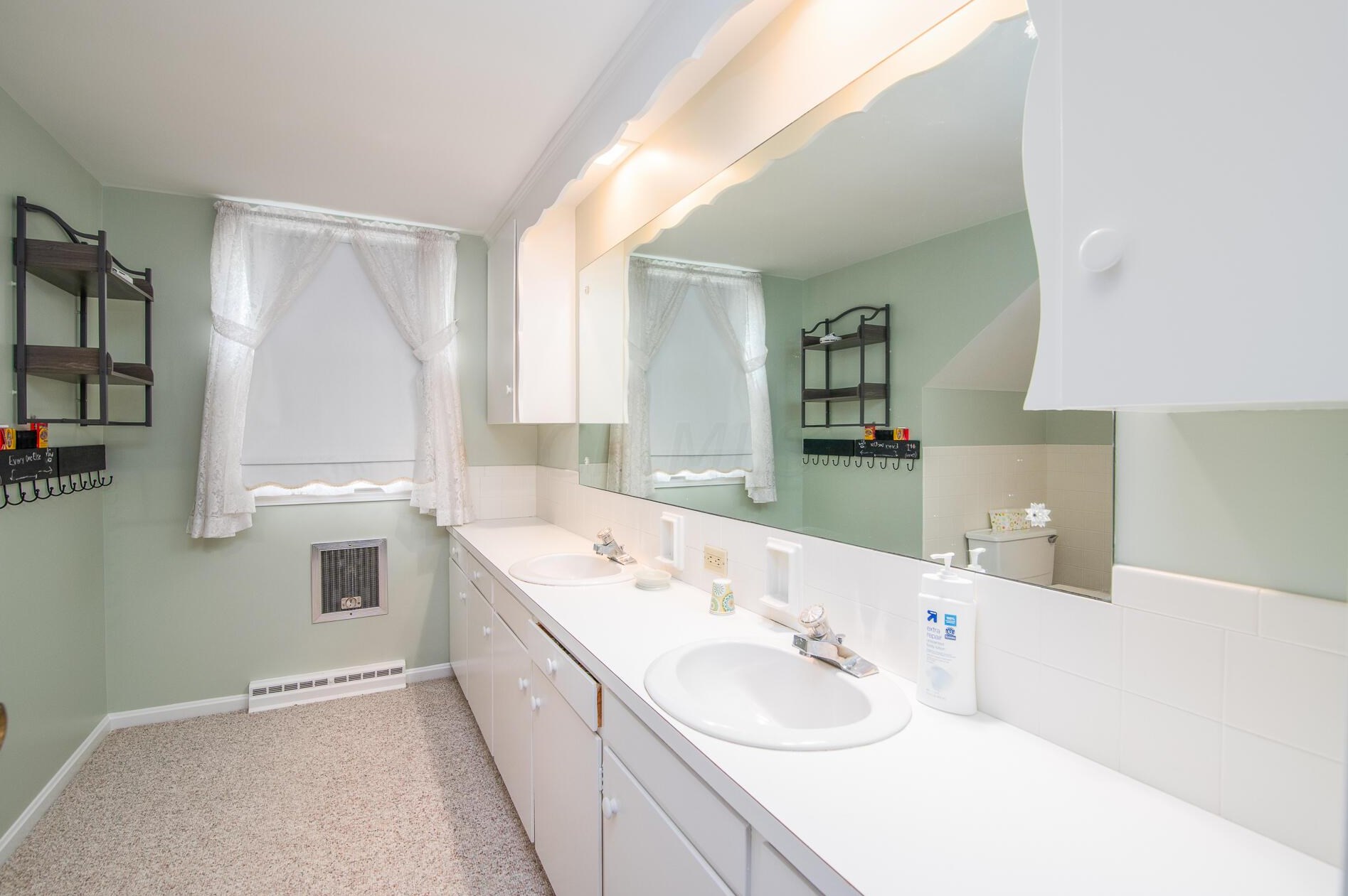 1133 Springbrook Dr, Mansfield OH 44906-3544 exterior