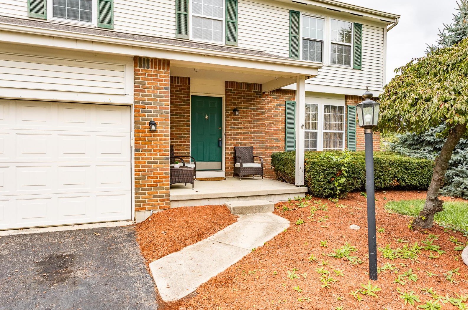 5064 Edgeley Dr, Hilliard, OH 43026-3410