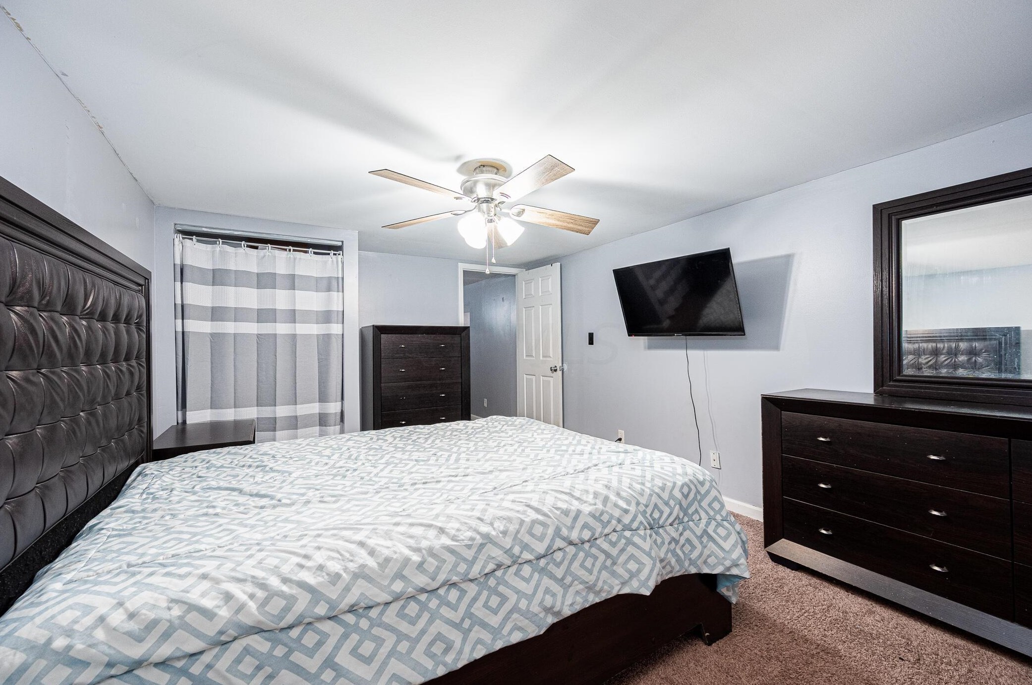 5337 Adcock Dr, Columbus OH  43085 exterior