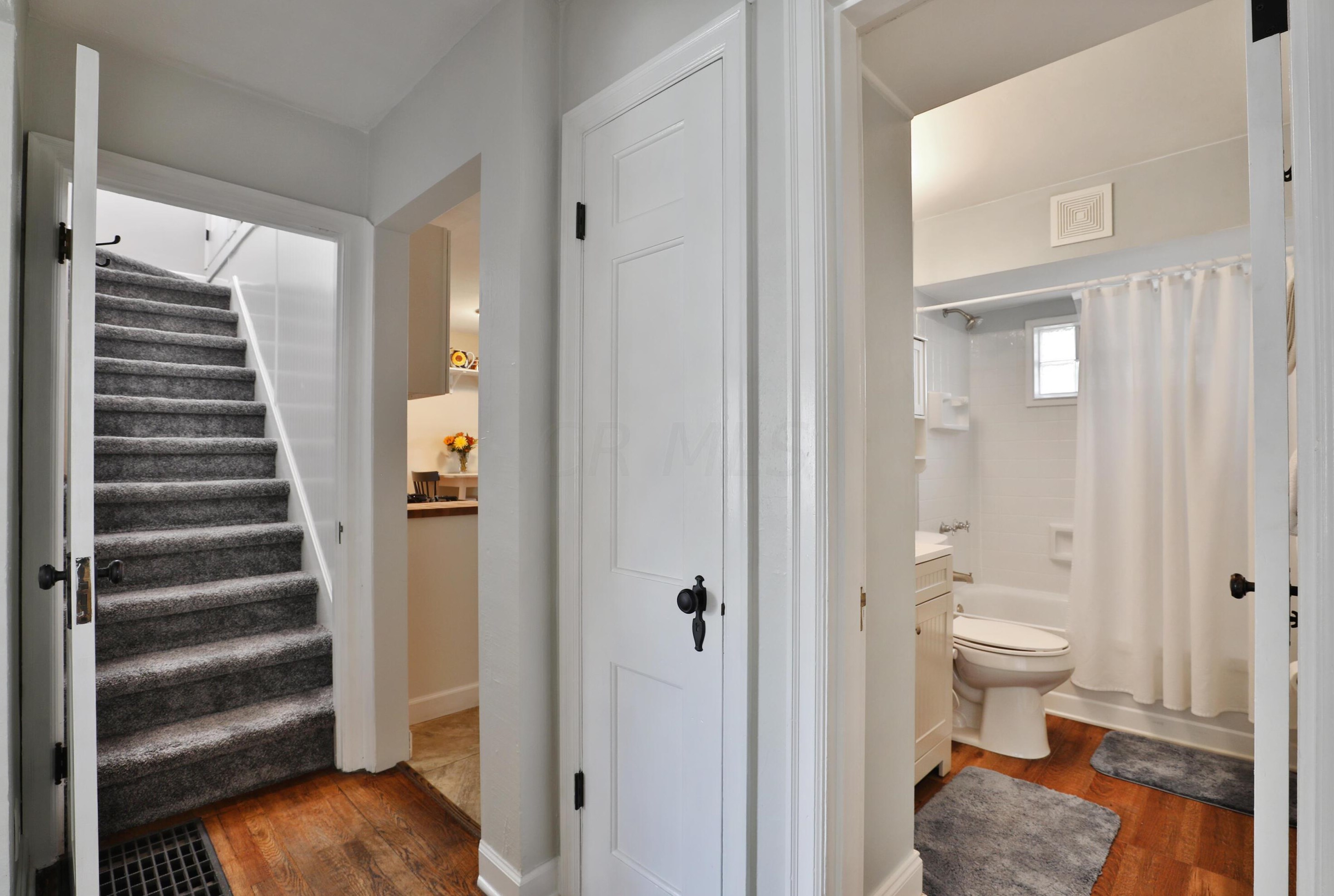 1745 Gerrard Ave, Columbus OH 43212-1374 exterior