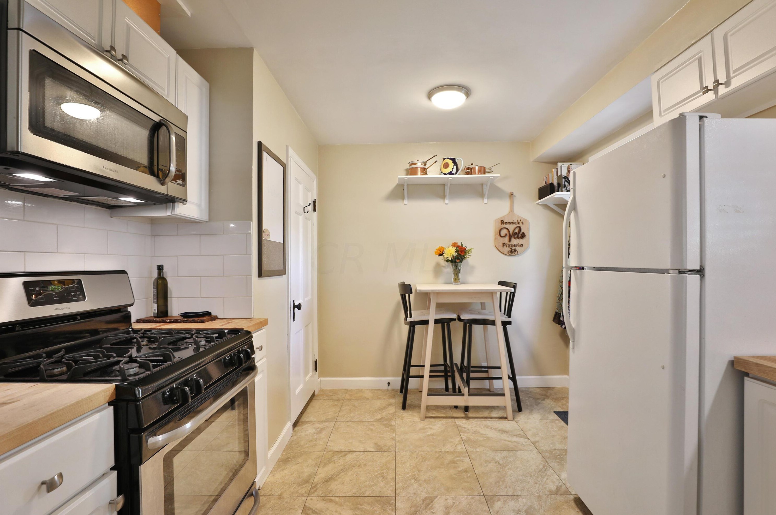 1745 Gerrard Ave, Columbus OH 43212-1374 exterior