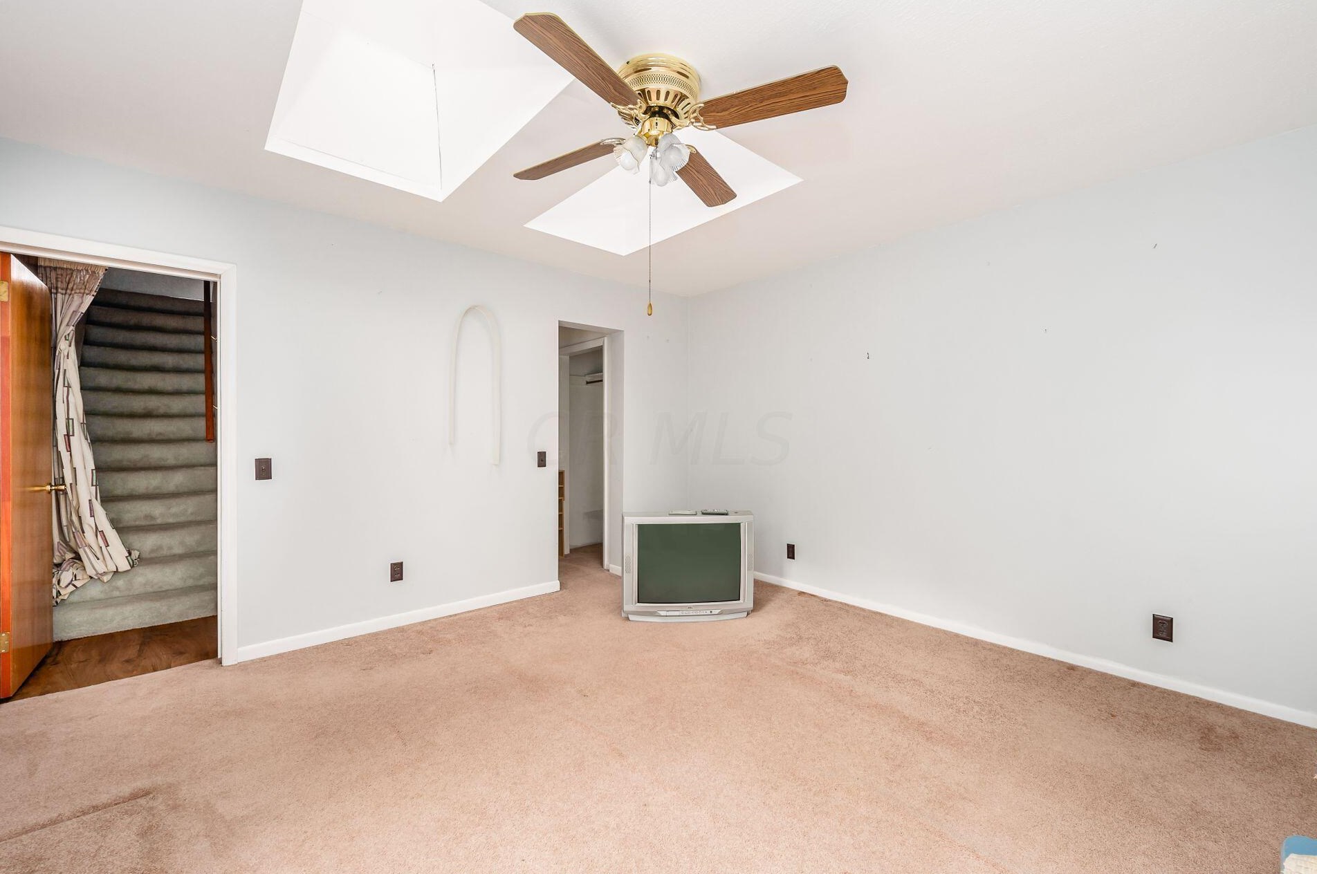 1957 Lisle Ave, Columbus OH 43207-4441 exterior