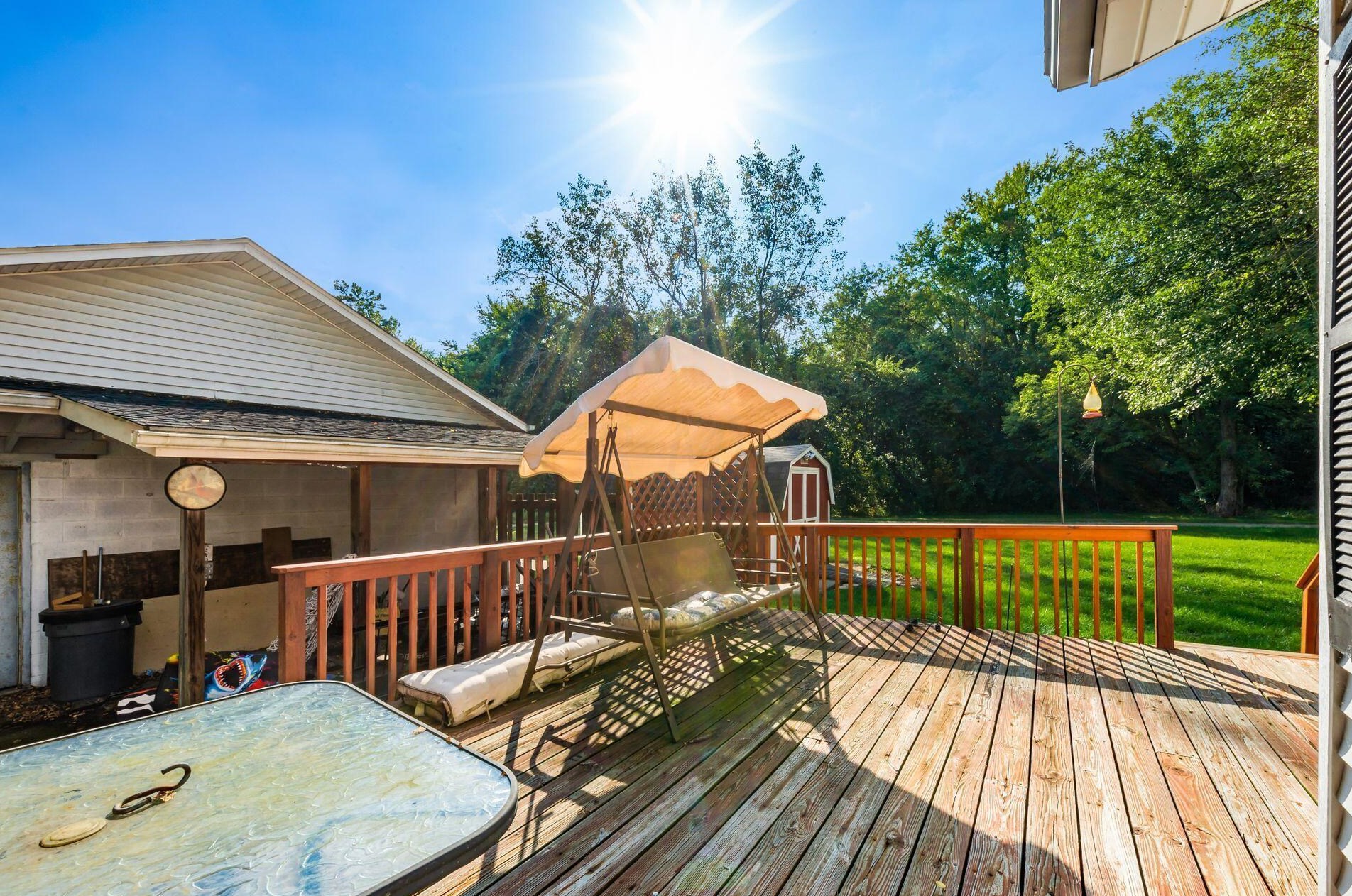 1957 Lisle Ave, Columbus OH 43207-4441 exterior