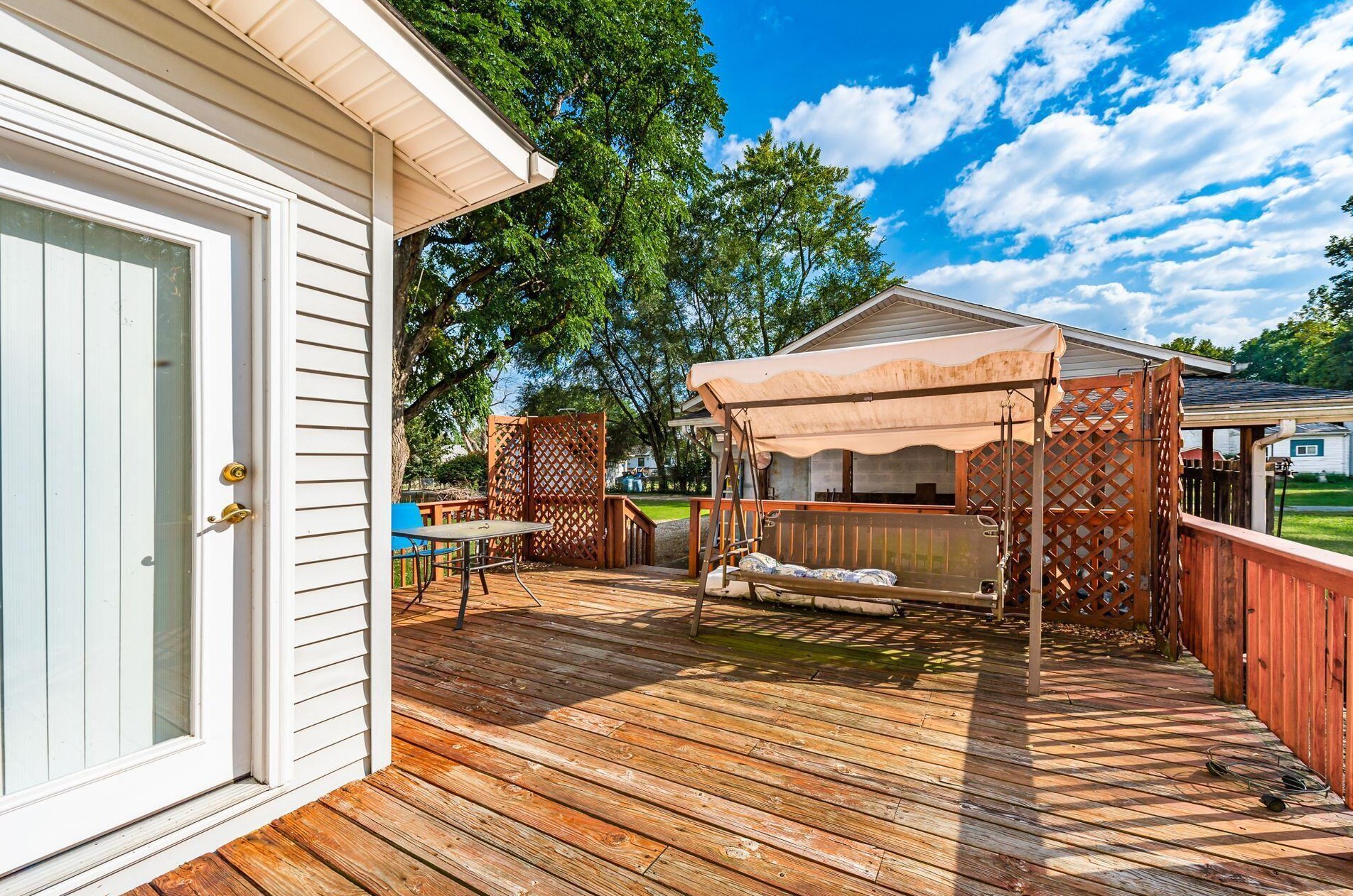 1957 Lisle Ave, Columbus OH 43207-4441 exterior