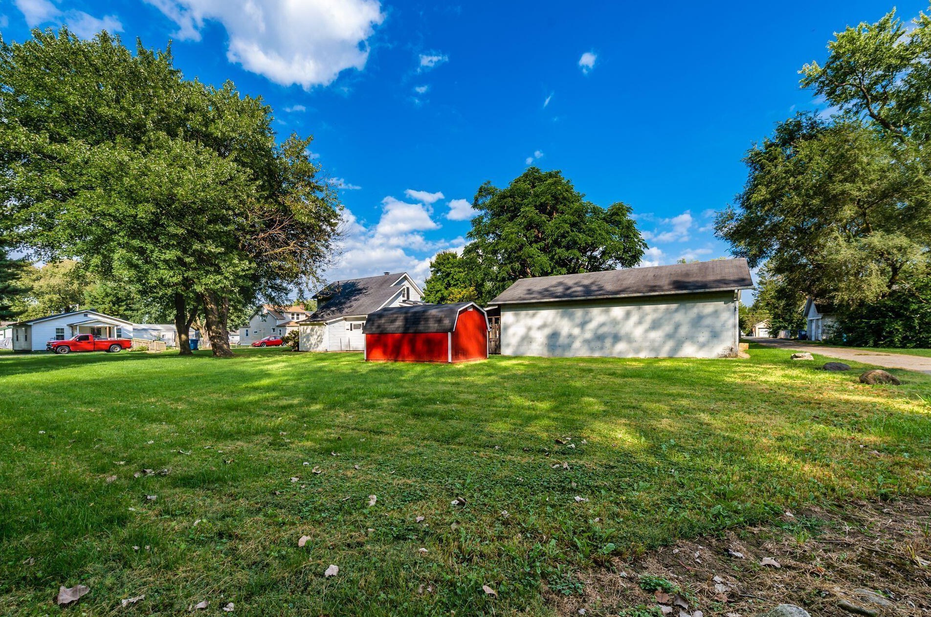 1957 Lisle Ave, Columbus OH 43207-4441 exterior