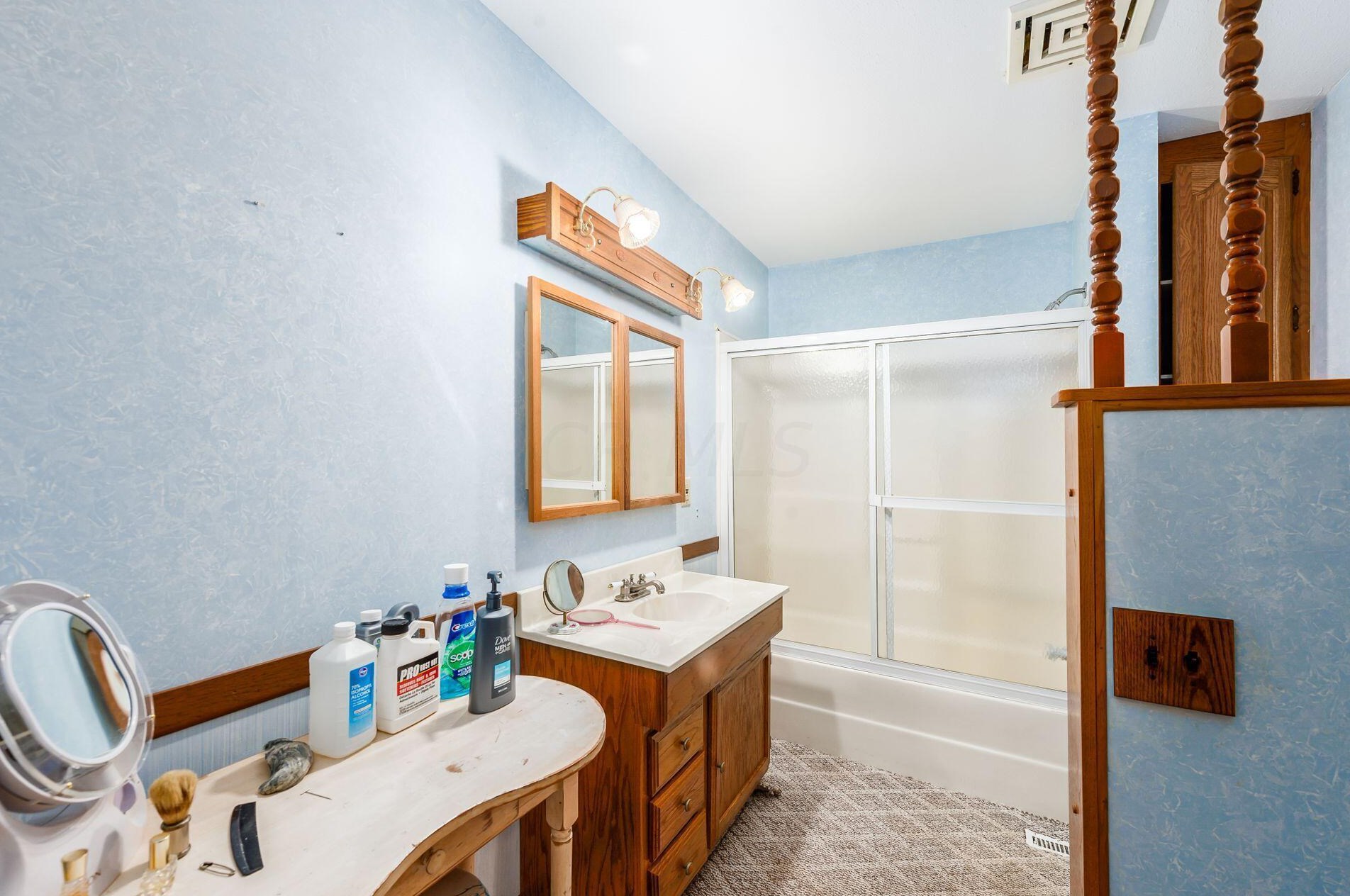 1957 Lisle Ave, Columbus OH 43207-4441 exterior