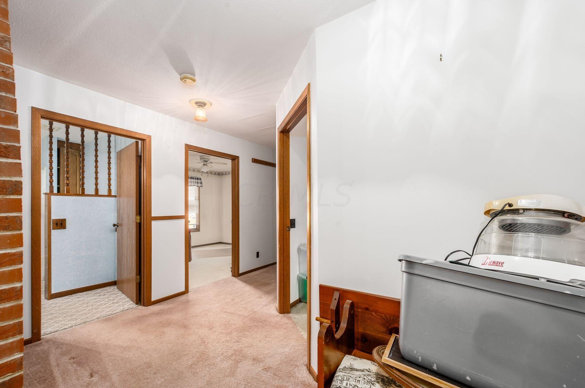 1957 Lisle Ave, Columbus OH 43207-4441 exterior