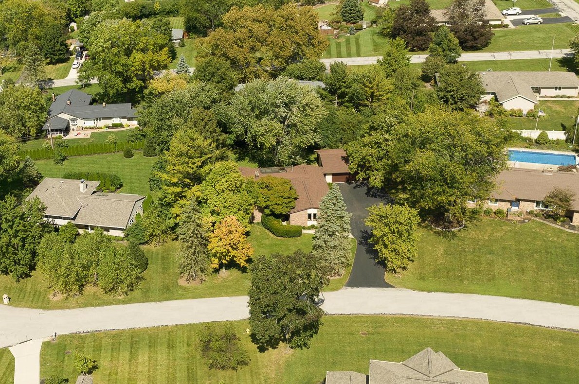 3846 Waldo Pl, Columbus, OH 43220-2255