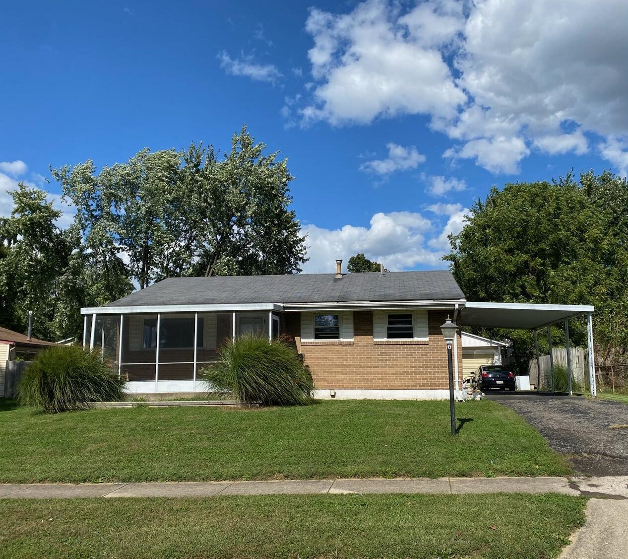 5186 Zimmer Dr, Columbus, OH 43232-6052
