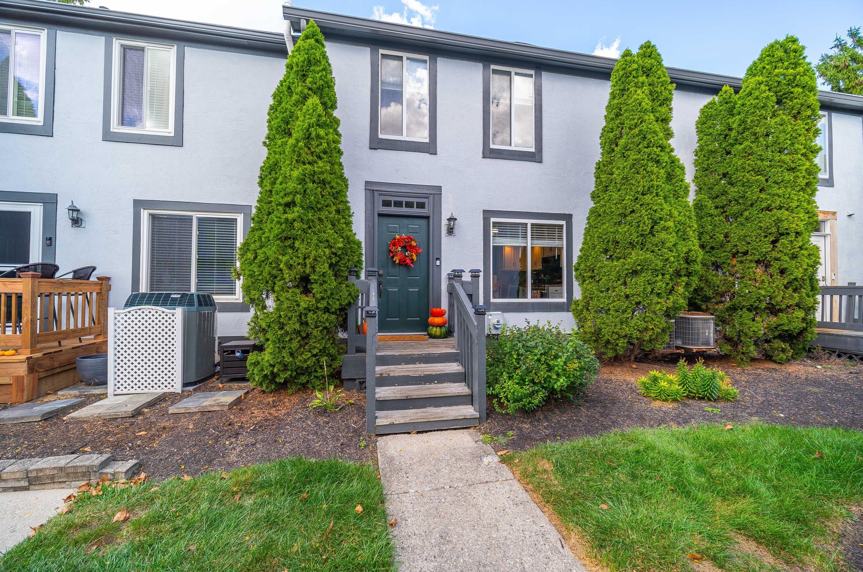 6301 Hyland Dr, Dublin, OH 43017-2876