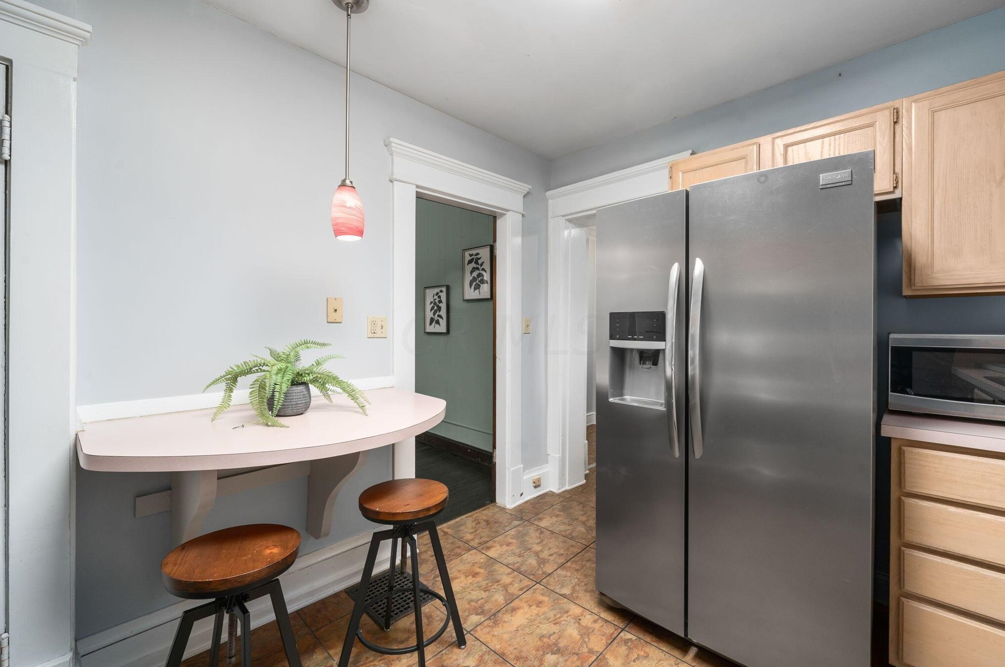 627 Wilson Ave, Columbus OH 43205-2825 exterior