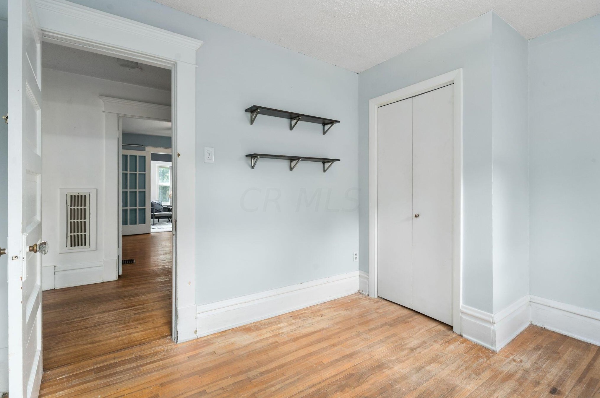 627 Wilson Ave, Columbus OH 43205-2825 exterior