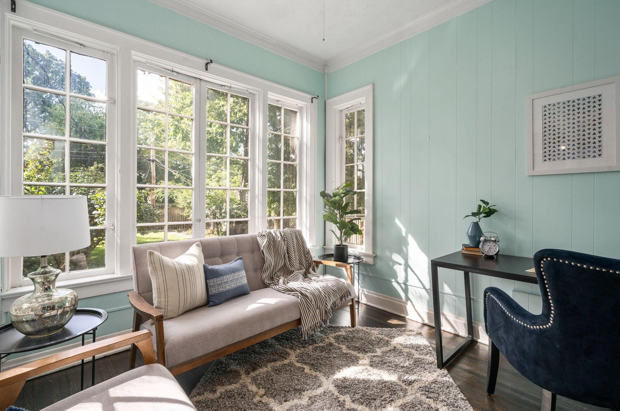 627 Wilson Ave, Columbus OH 43205-2825 exterior