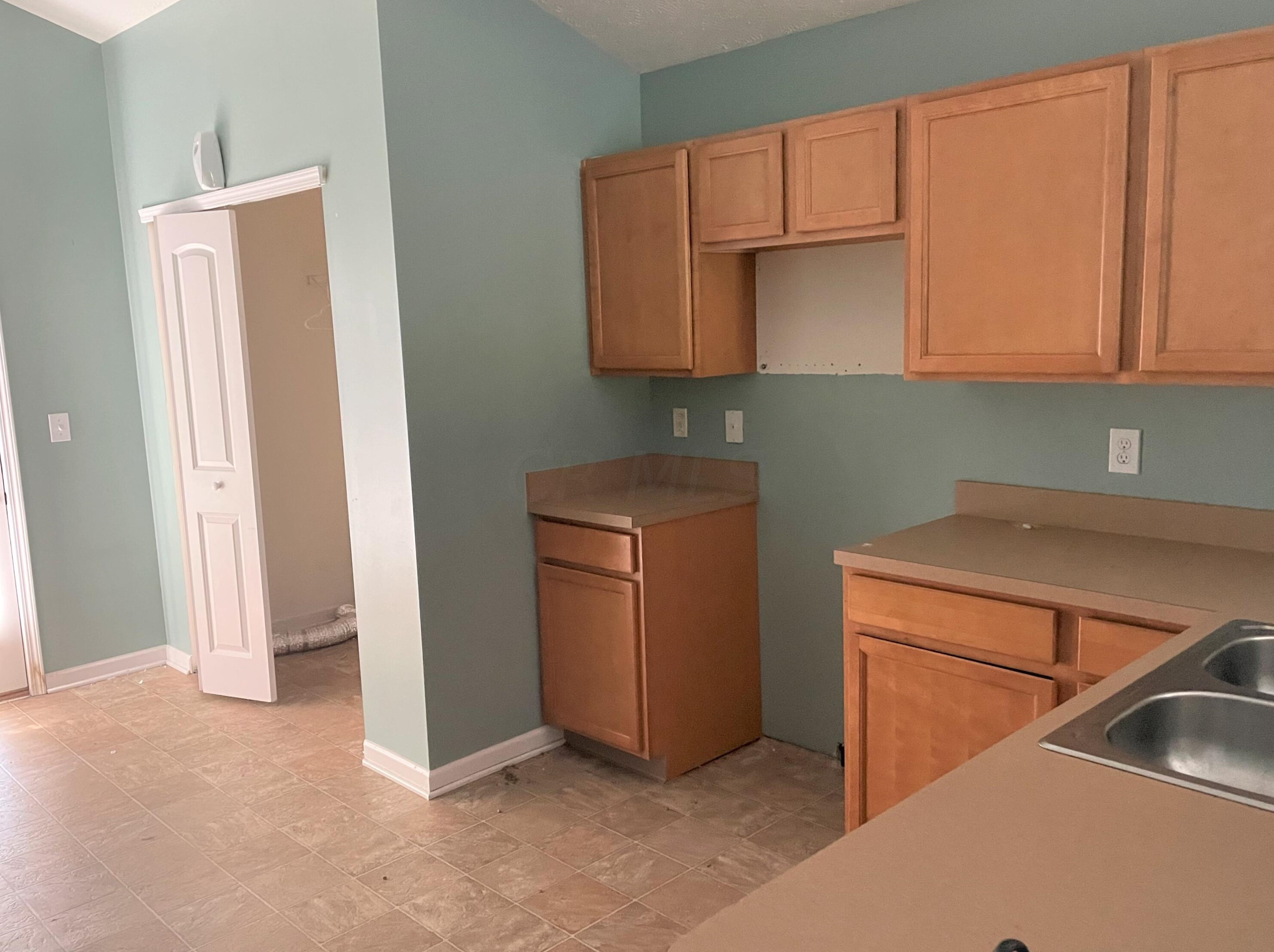 2178 Bowley Brook Dr, Columbus, OH 43219-6509