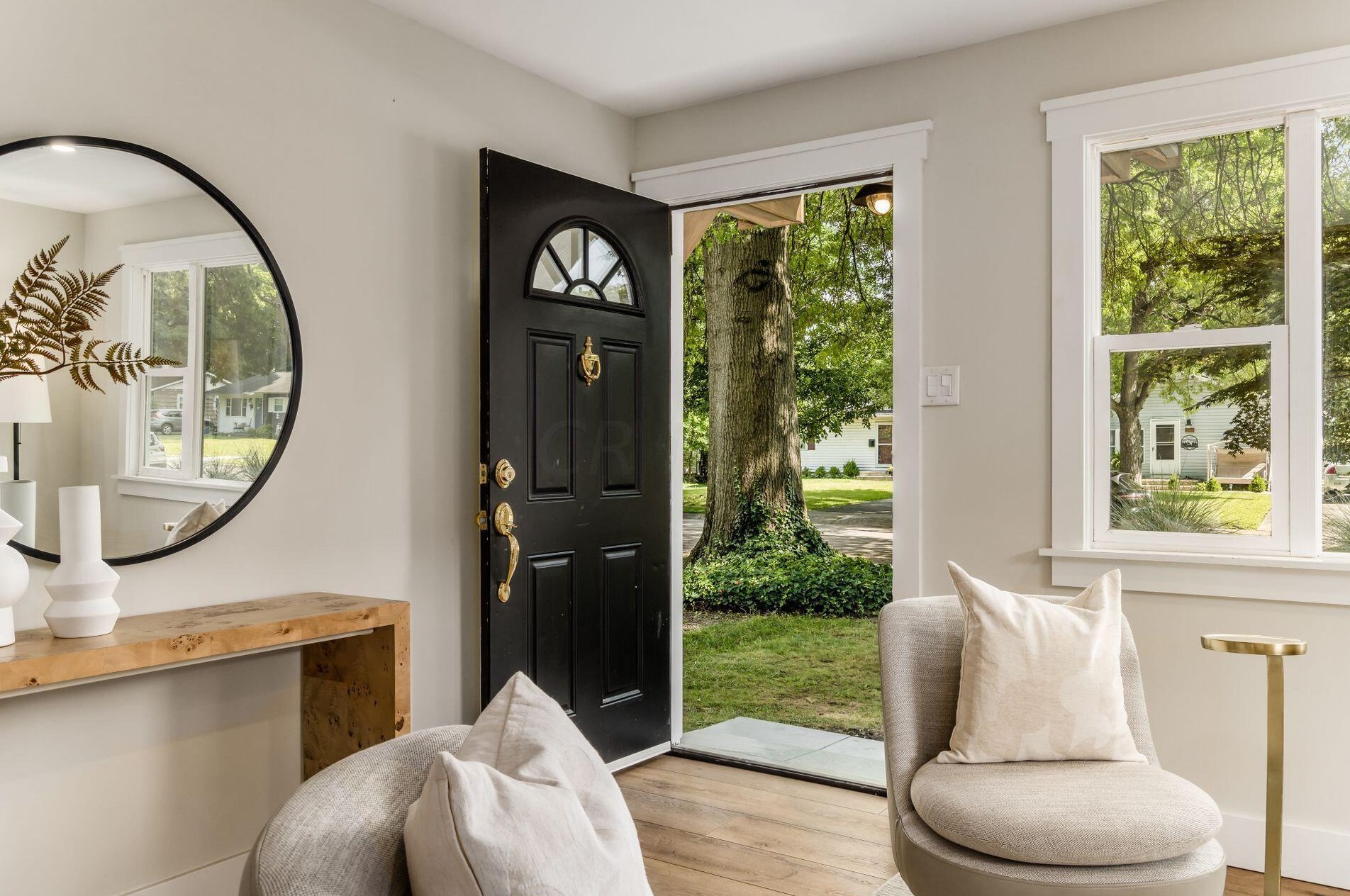 448 Chase Rd, Columbus OH 43214-1104 exterior