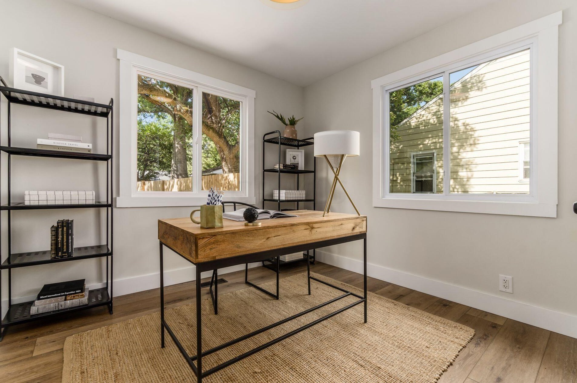 448 Chase Rd, Columbus OH 43214-1104 exterior