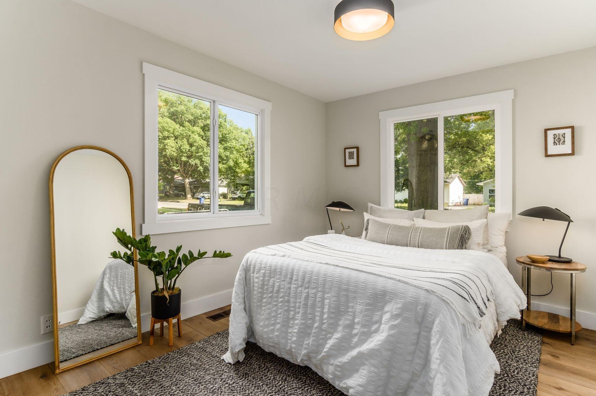 448 Chase Rd, Columbus OH 43214-1104 exterior